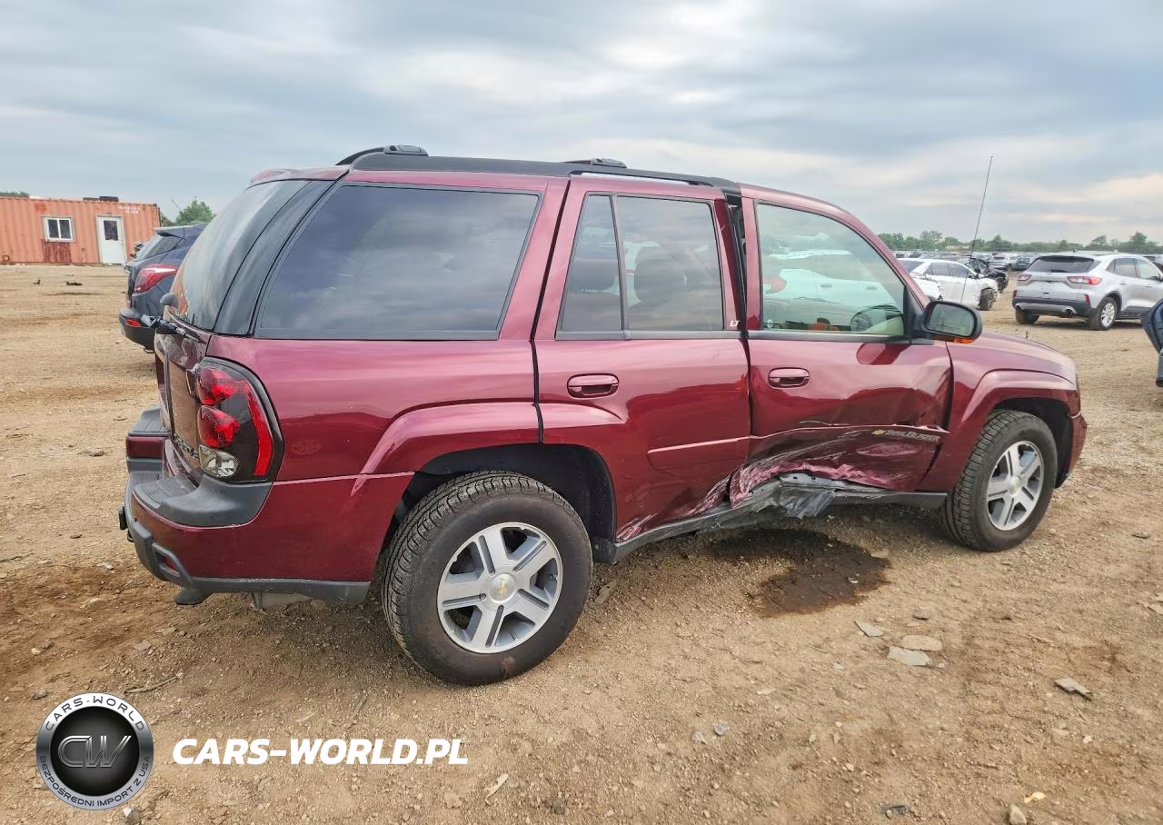 2004 Chevrolet Trailblazer Ls VIN:1GNDT13S342388323 - 3