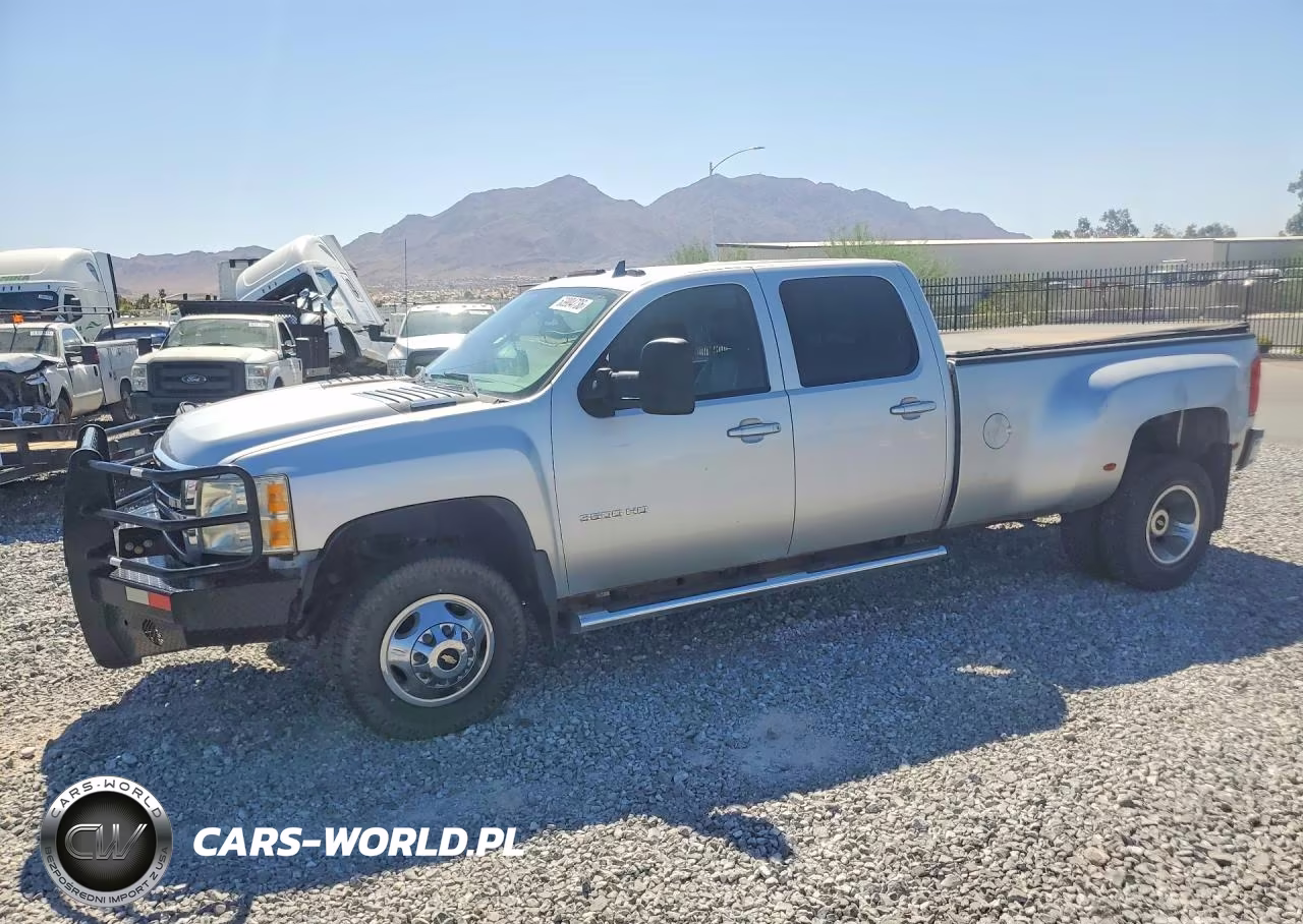 2011 Chevrolet Silverado K3500 Ltz