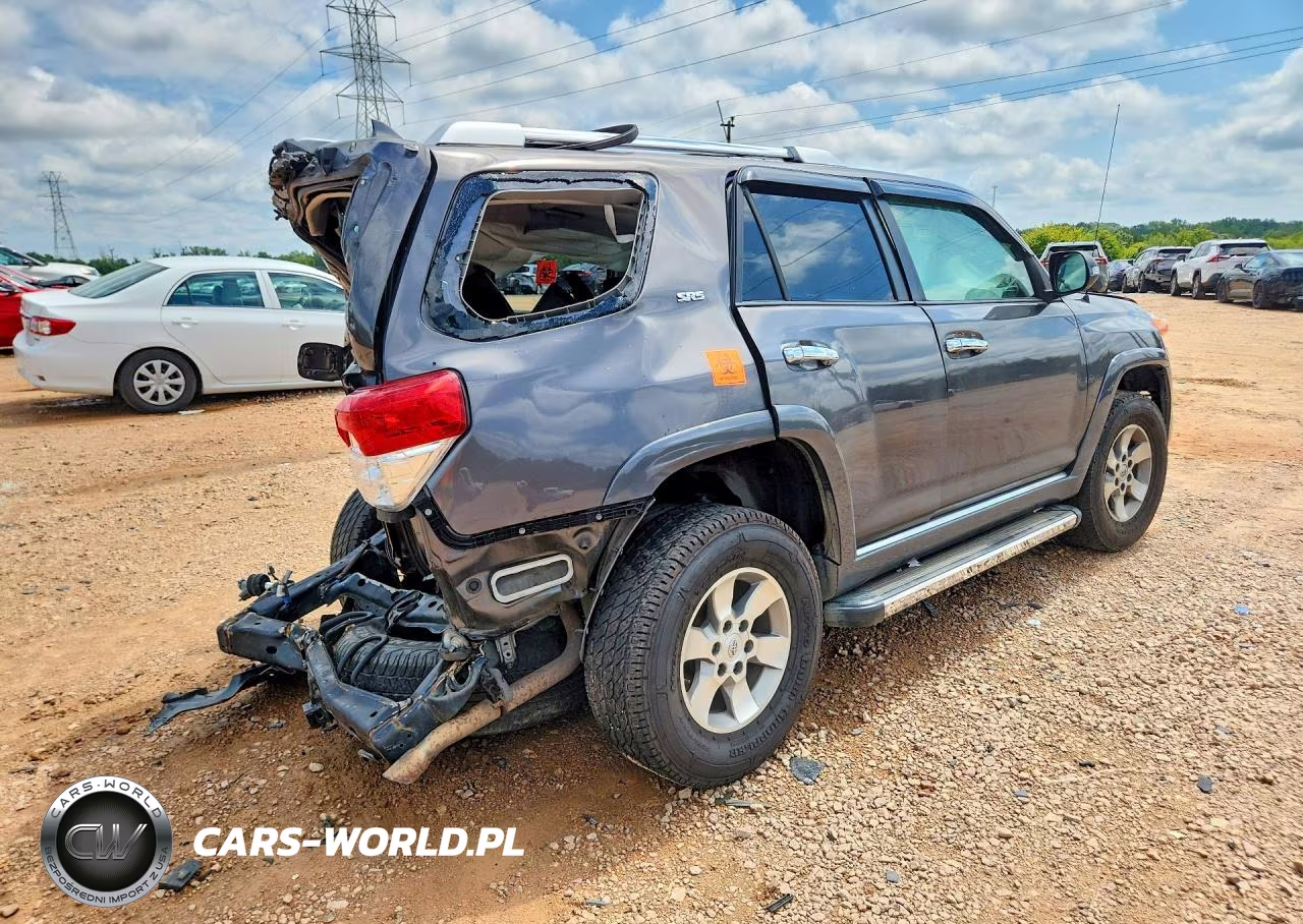 2011 Toyota 4Runner Sr5 VIN:JTEZU5JR2B5024761 - 3