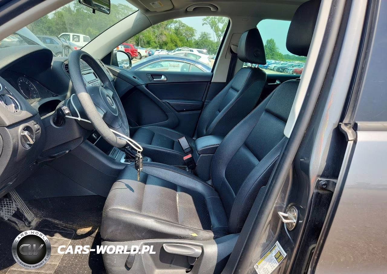 2012 Volkswagen Tiguan S VIN:WVGAV7AX1CW004999 - 7