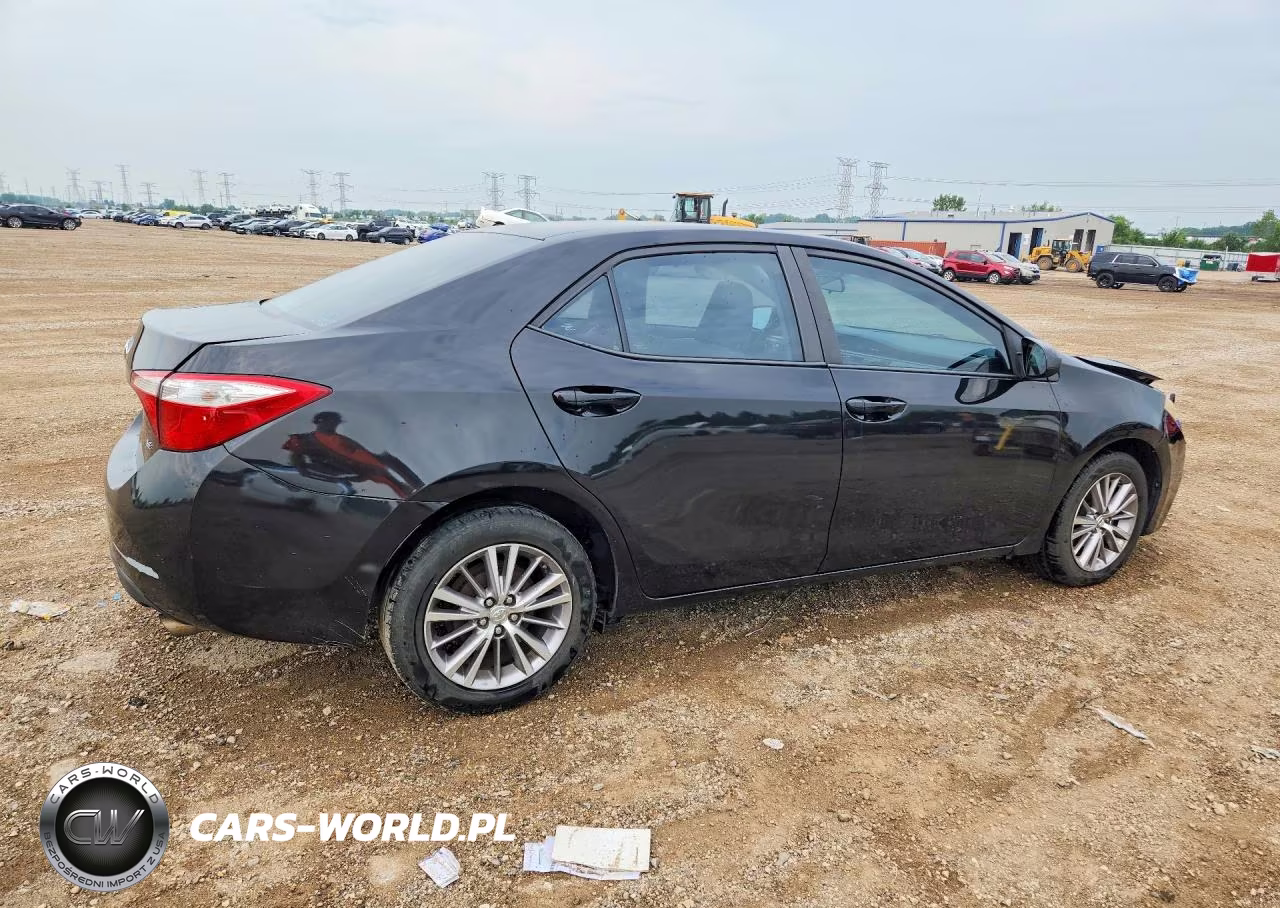 2014 Toyota Corolla Le Plus VIN:5YFBURHE0EP167988 - 3