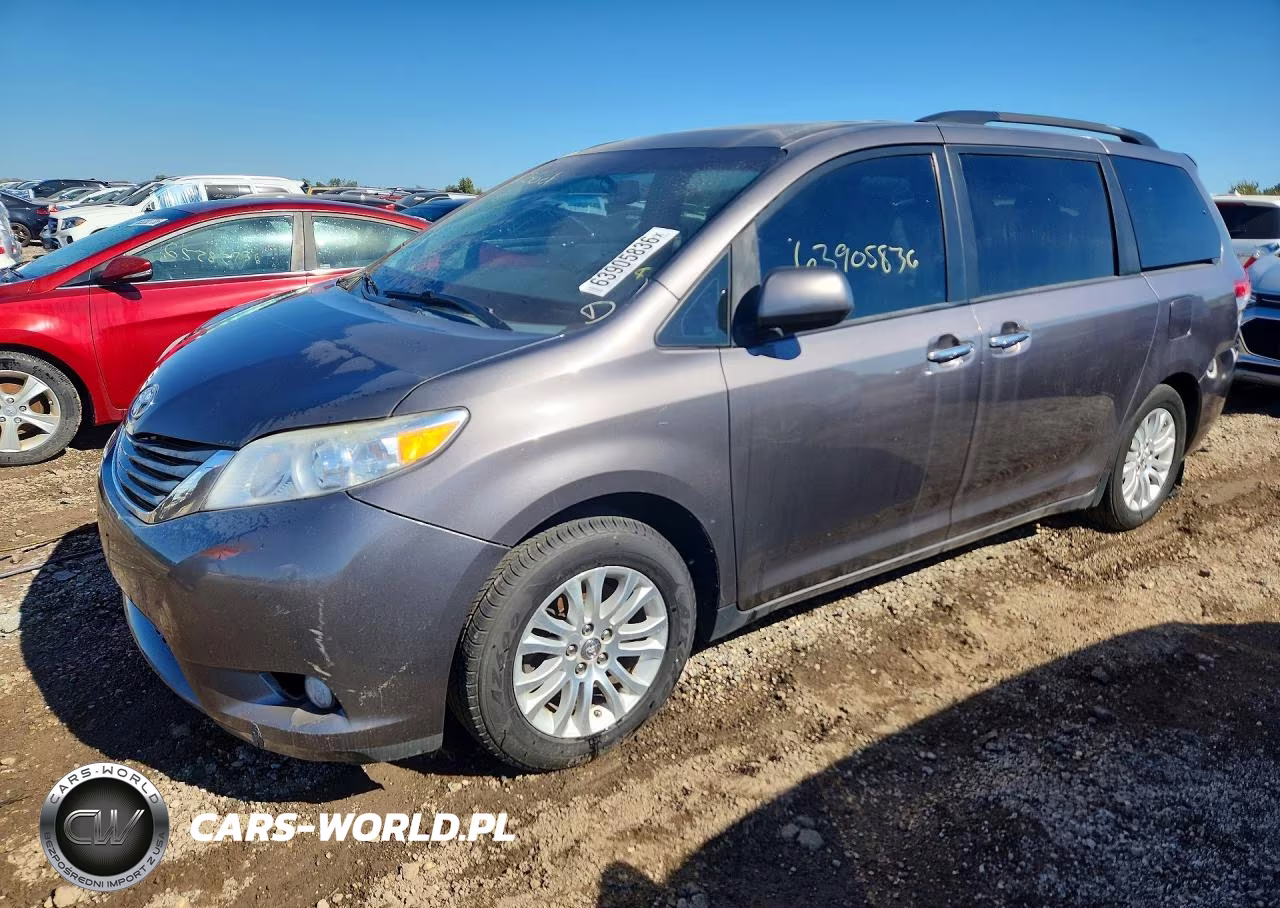 2013 Toyota Sienna Xle 8-Passenger VIN:5TDYK3DC5DS349192 - 1