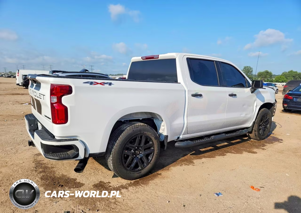 2022 Chevrolet Silverado Ltd K1500 Custom VIN:1GCPYBEK8NZ177914 - 3
