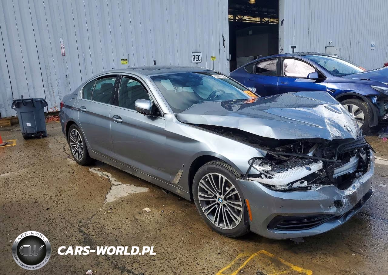 2019 BMW 530Xe VIN:WBAJB1C52KB376201 - 4