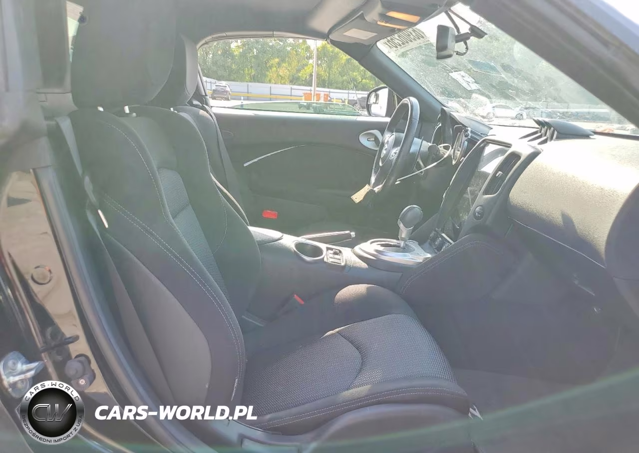 2019 Nissan 370Z Roadster VIN:JN1AZ4FH1KM620322 - 10