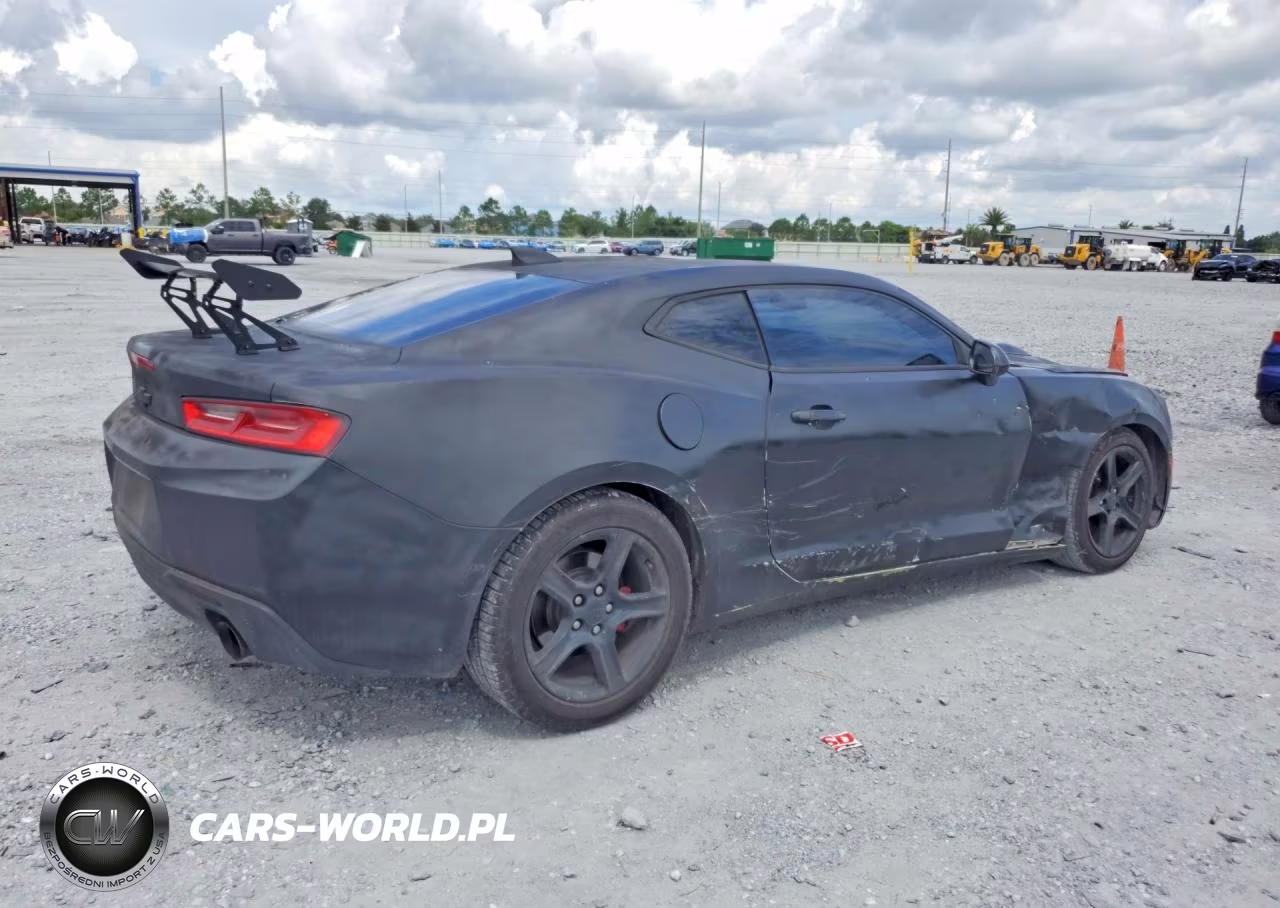 2017 Chevrolet Camaro Lt VIN:1G1FB1RX5H0119385 - 3
