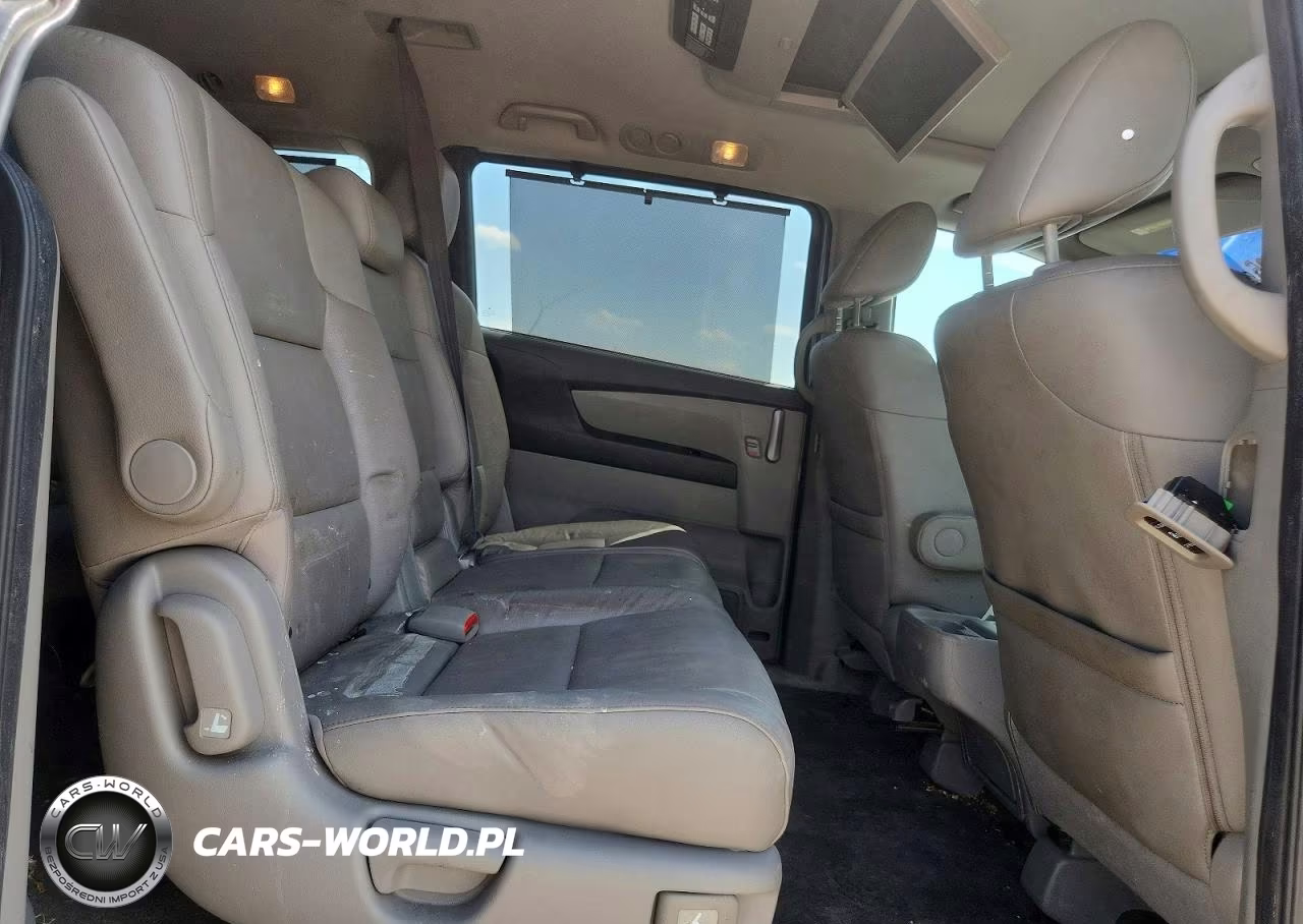 2012 Honda Odyssey Touring VIN:5FNRL5H97CB011713 - 11