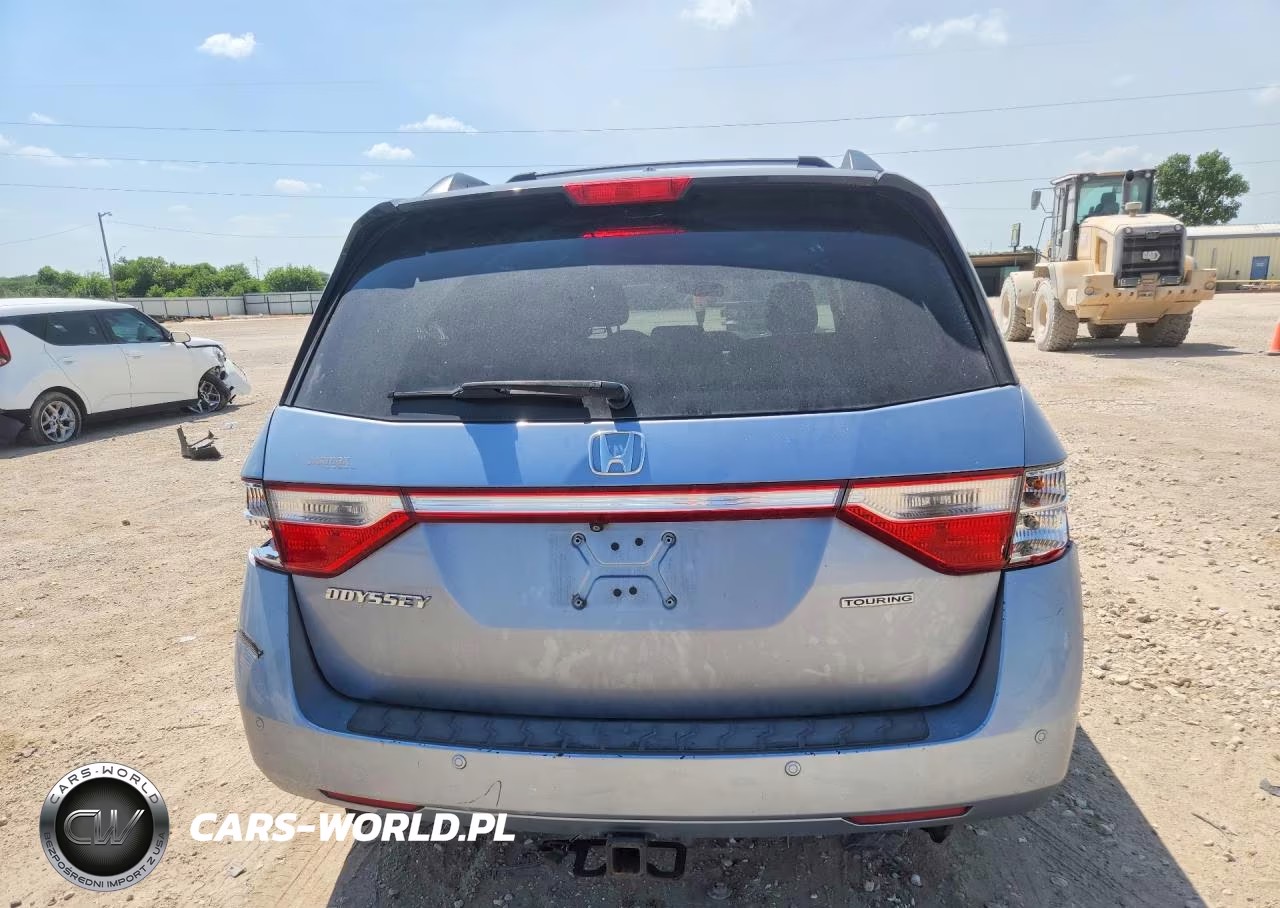2012 Honda Odyssey Touring VIN:5FNRL5H97CB011713 - 6