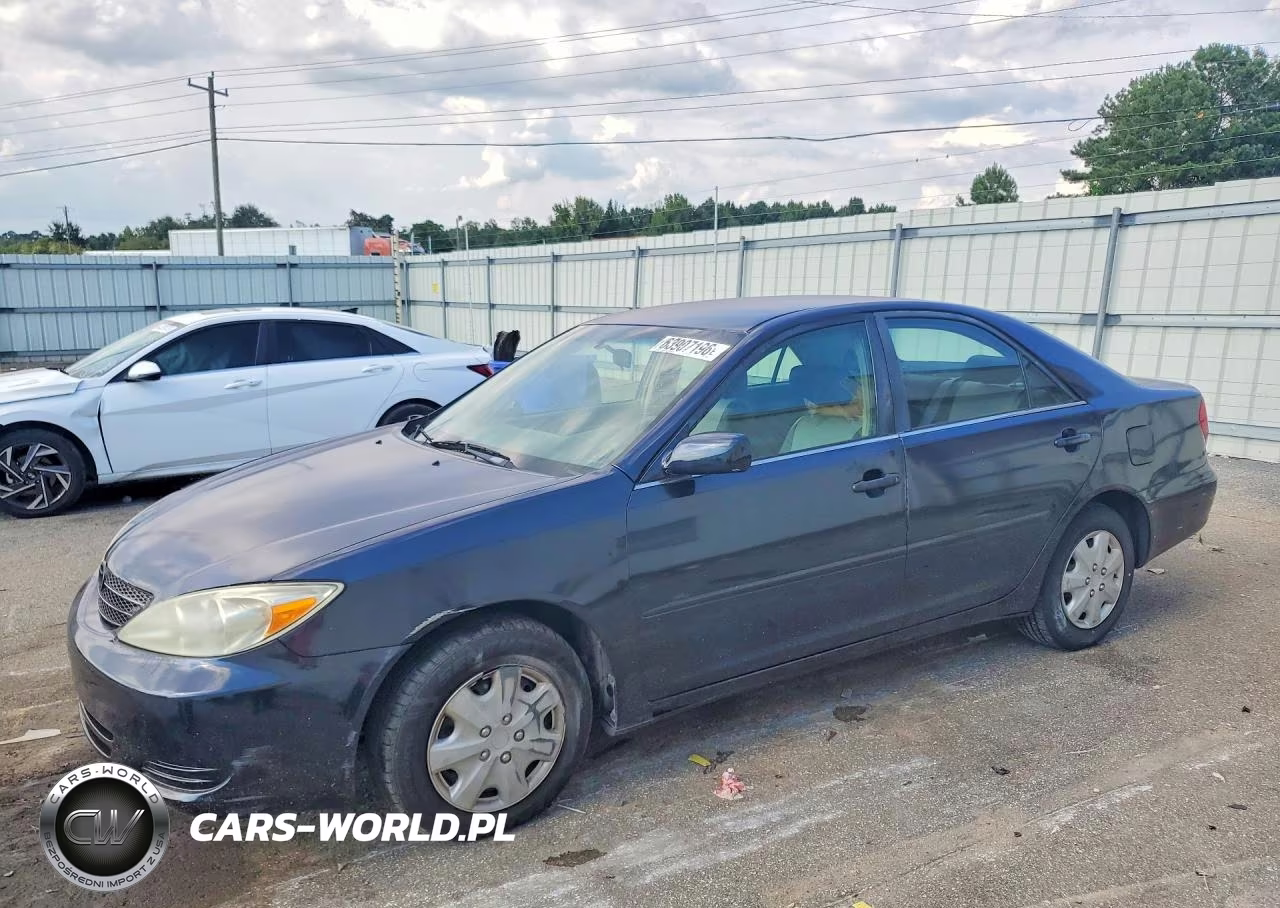 2003 Toyota Camry Le – zdjęcie 1 z 12