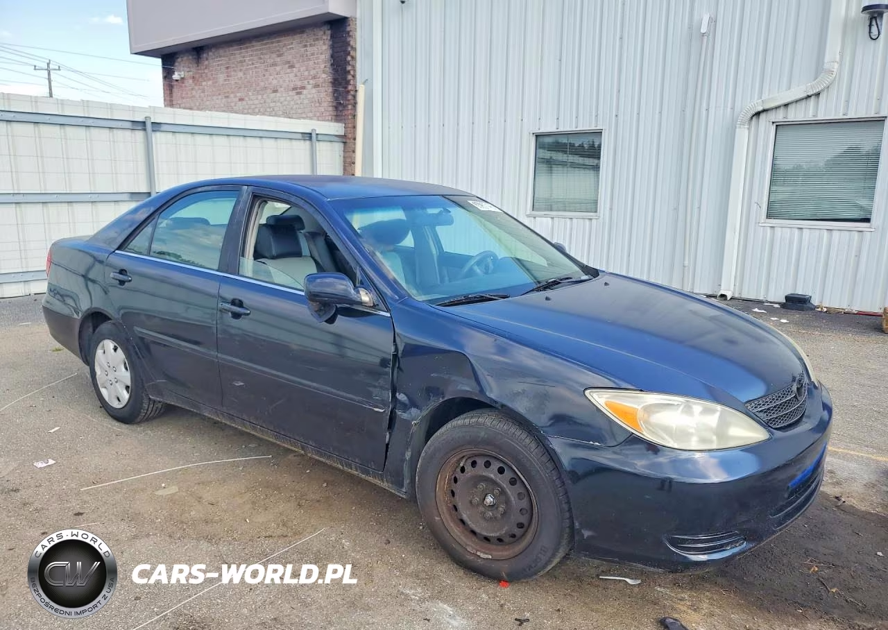 2003 Toyota Camry Le VIN:4T1BE32K83U208890 - 4