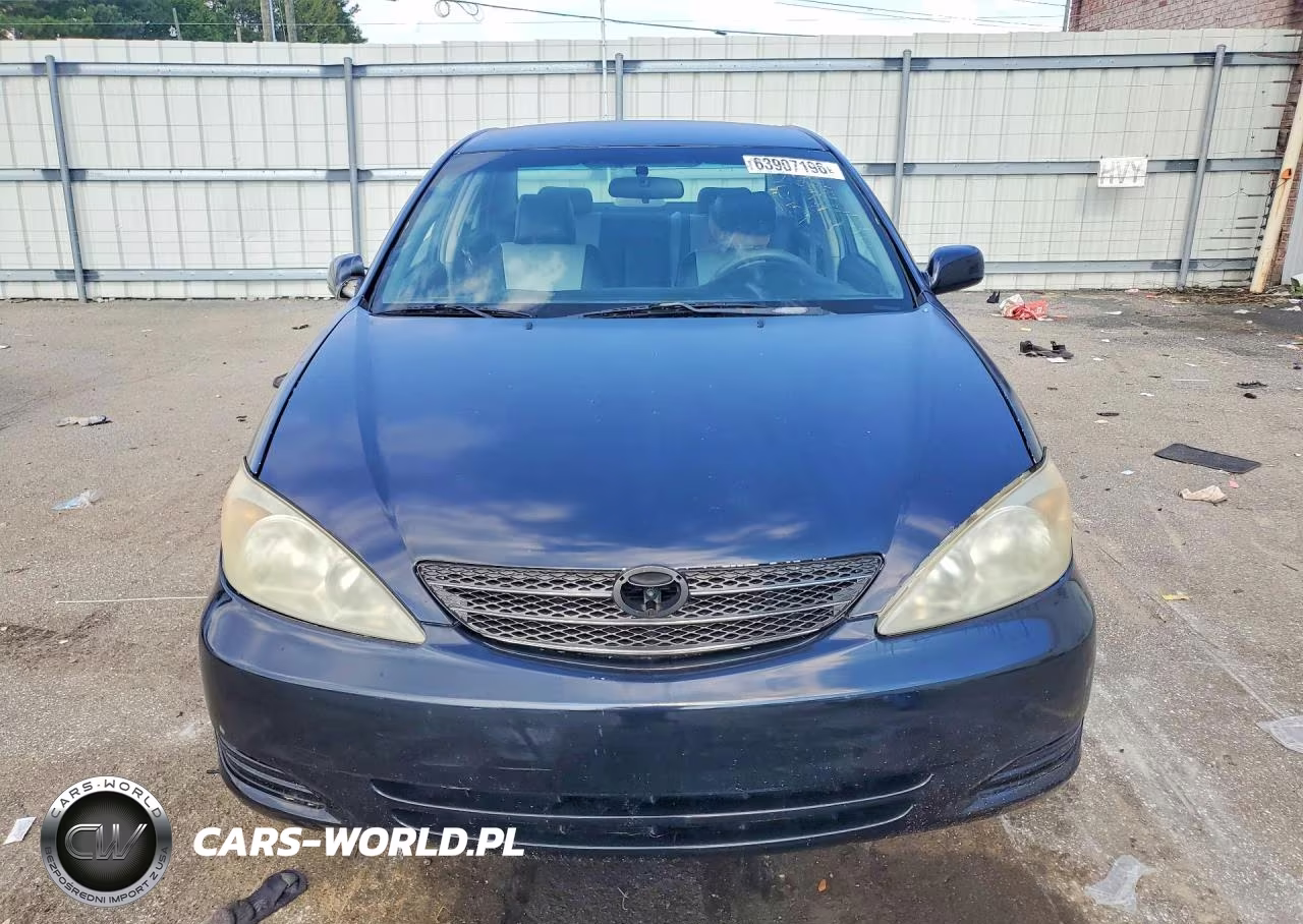 2003 Toyota Camry Le VIN:4T1BE32K83U208890 - 5