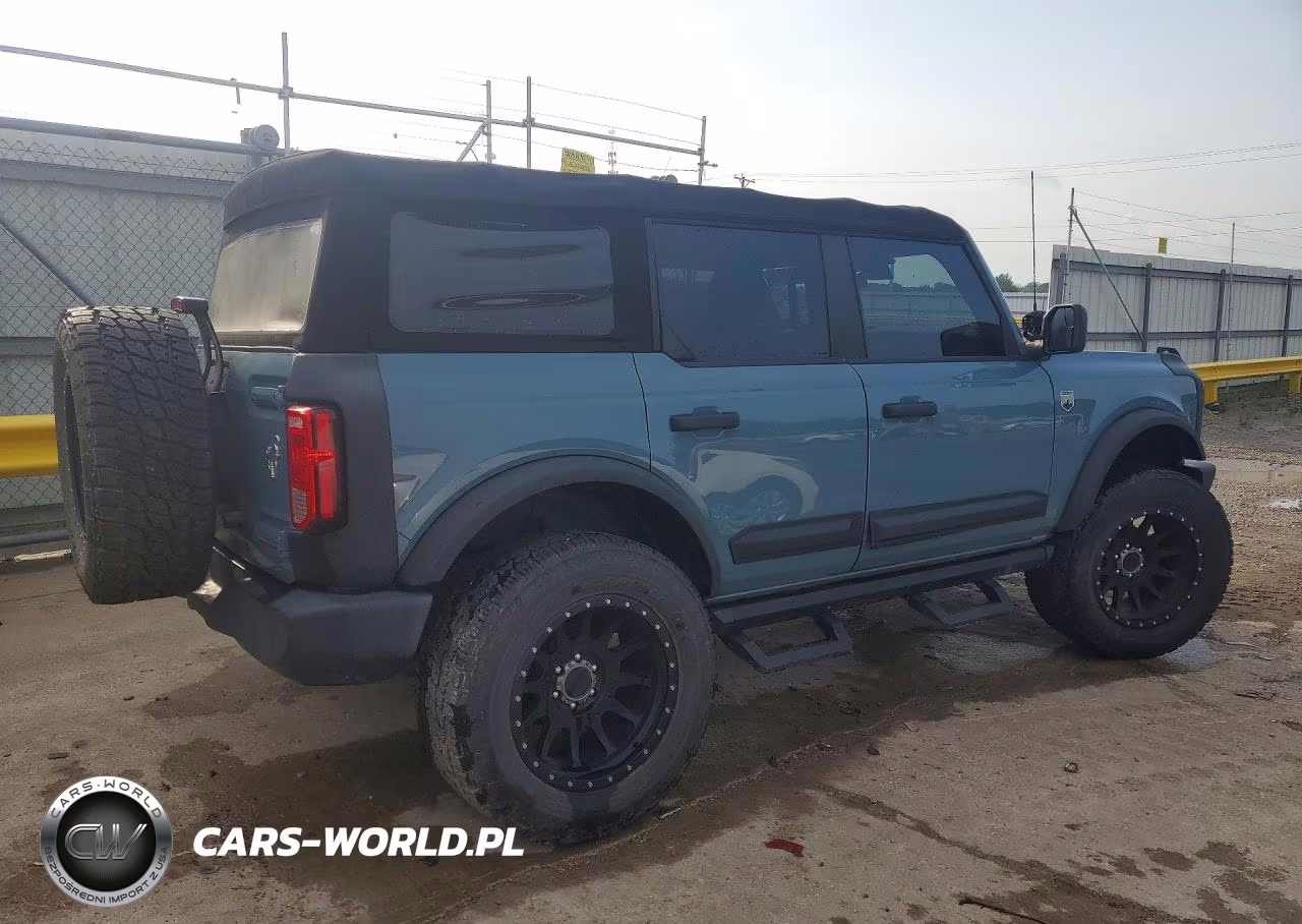 2021 Ford Bronco Base VIN:1FMDE5BH2MLA85202 - 3