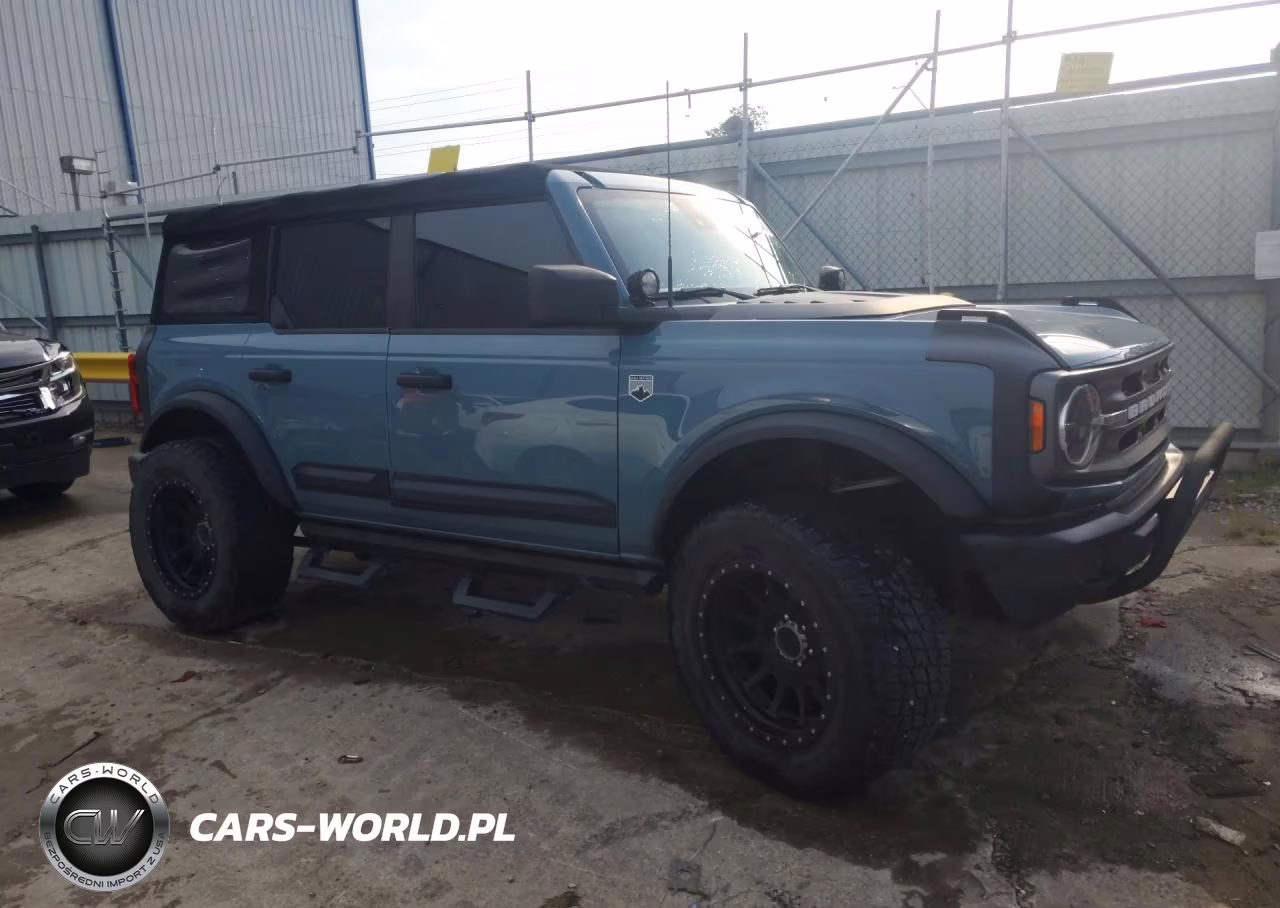 2021 Ford Bronco Base VIN:1FMDE5BH2MLA85202 - 4