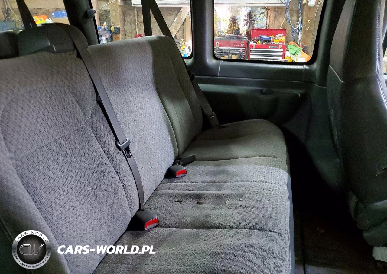 2008 Chevrolet Express G3500 VIN:1GAHG39K681195170 - 11