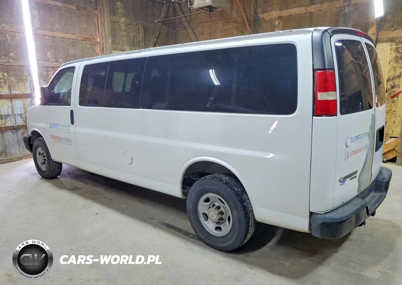 2008 Chevrolet Express G3500 VIN:1GAHG39K681195170 - 2