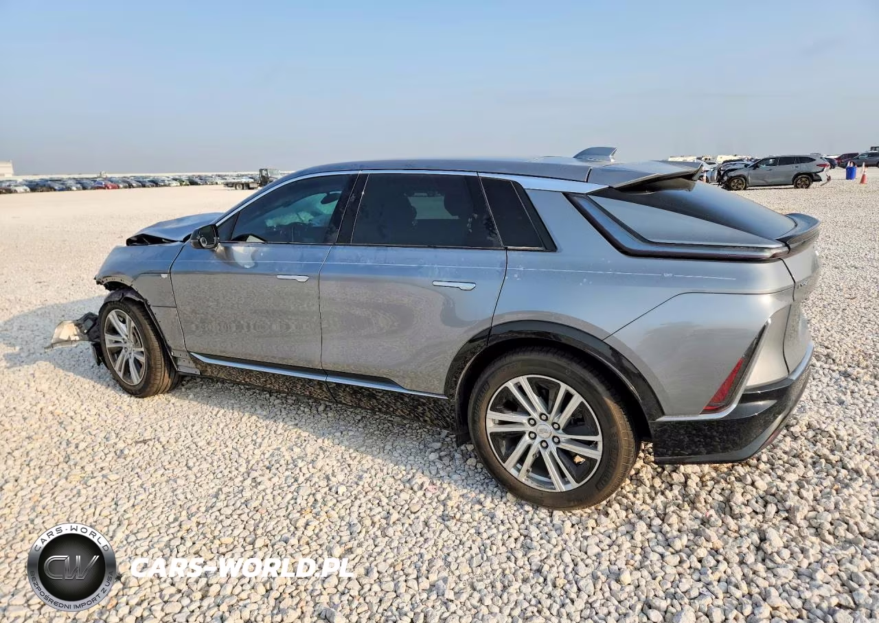 2024 Cadillac Lyriq Tech VIN:1GYKPMRK7RZ141327 - 2