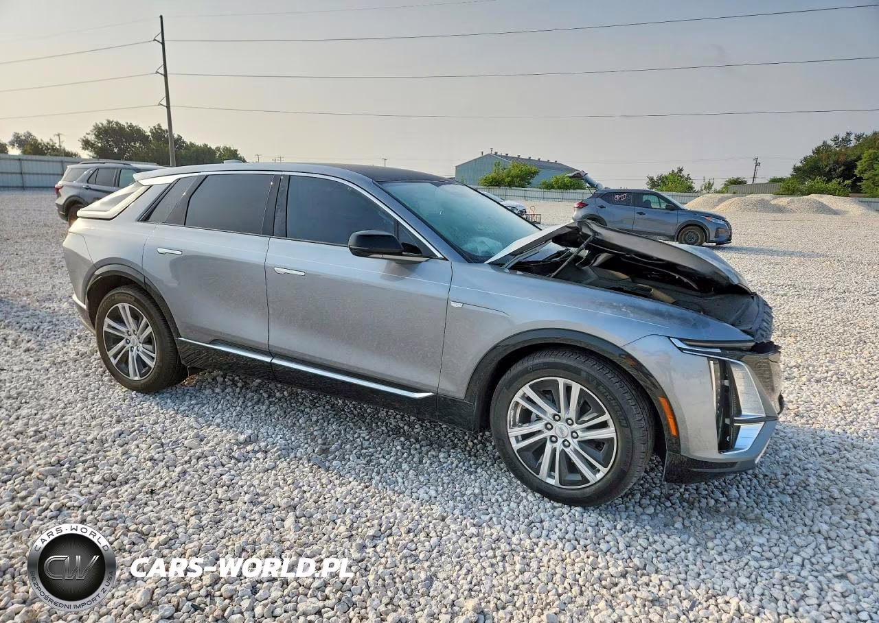 2024 Cadillac Lyriq Tech VIN:1GYKPMRK7RZ141327 - 4