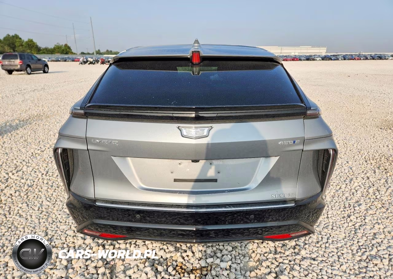 2024 Cadillac Lyriq Tech VIN:1GYKPMRK7RZ141327 - 6