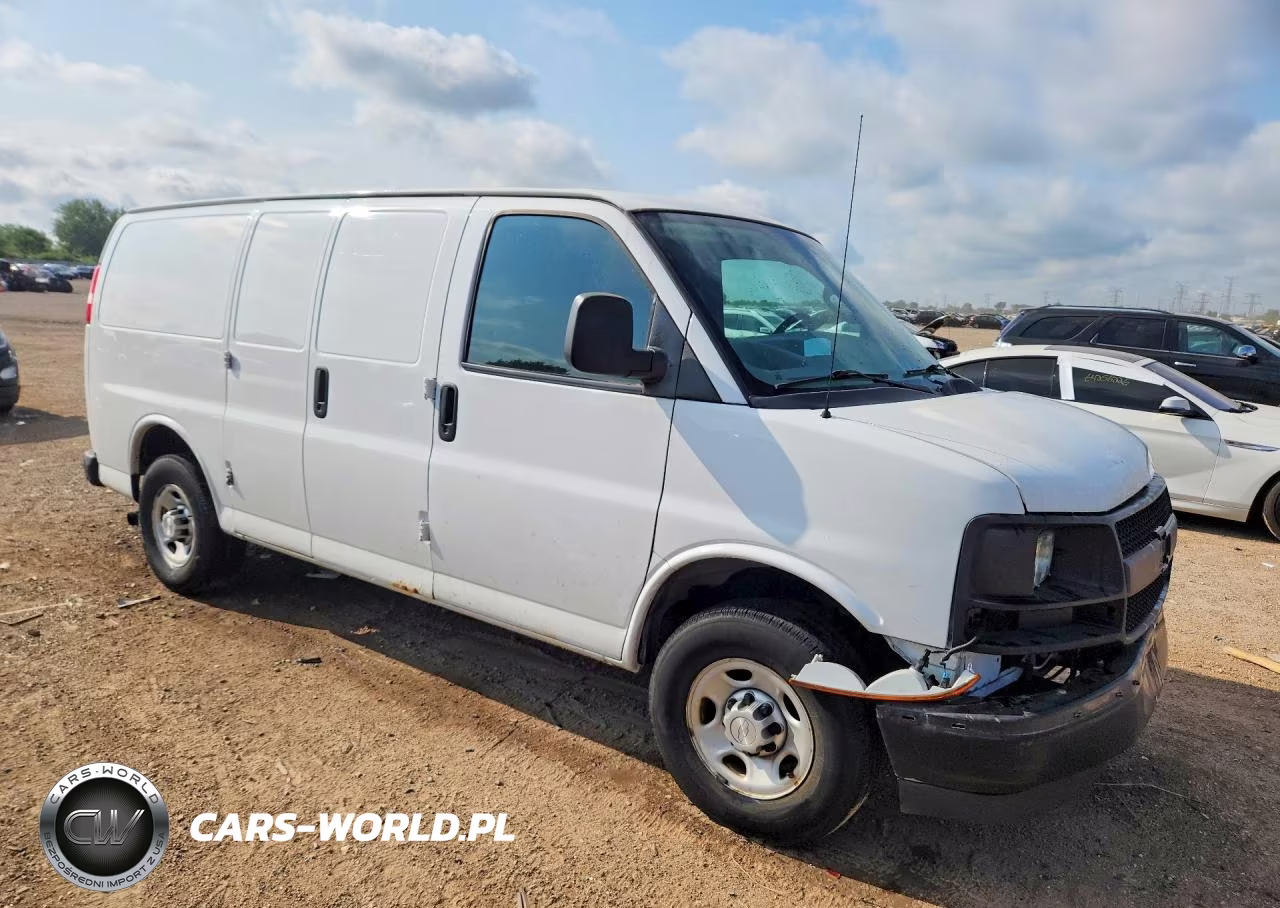 2017 Chevrolet Express G3500 Delivery Van VIN:1GCZGGFF2H1124803 - 4