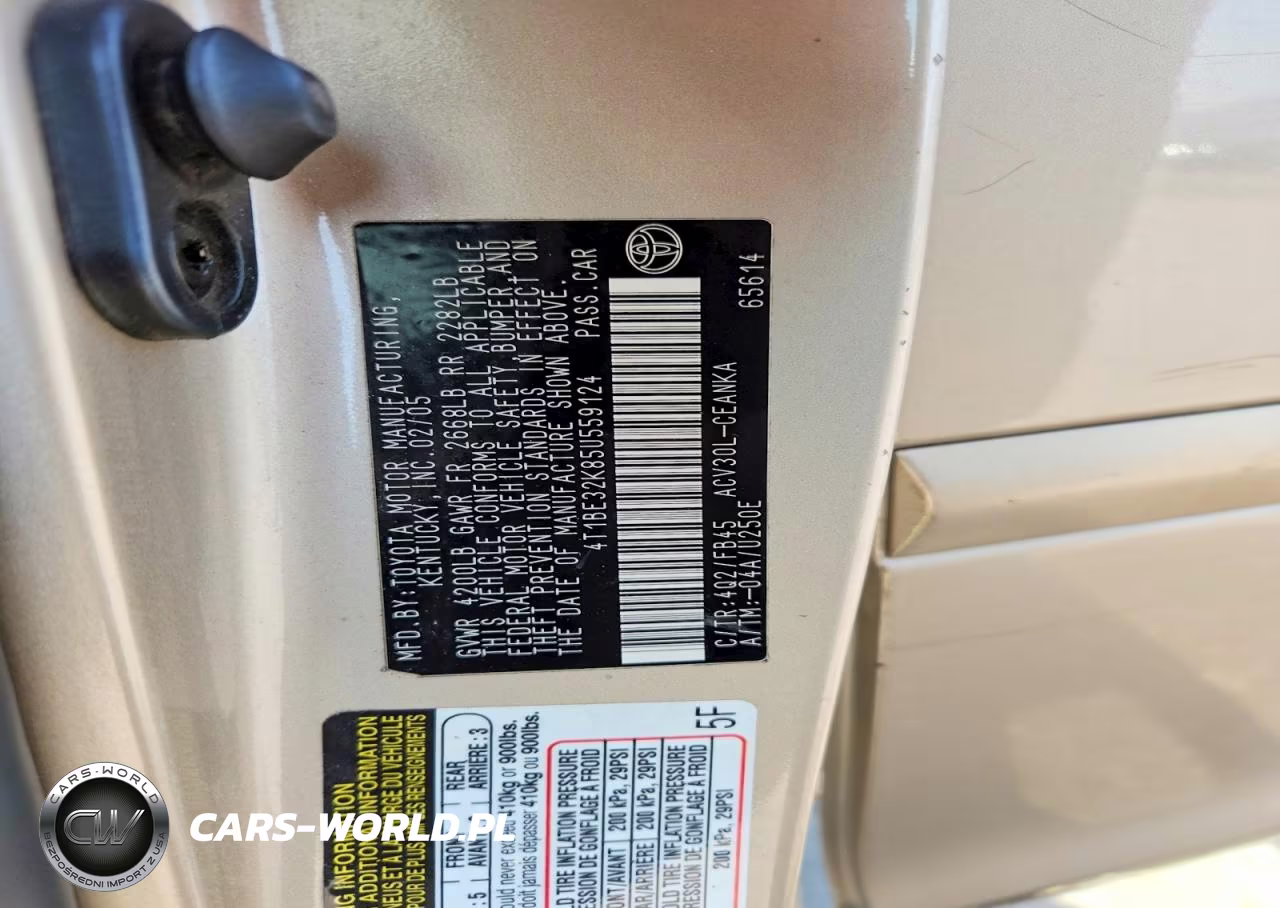 2005 Toyota Camry Le VIN:4T1BE32K85U559124 - 12