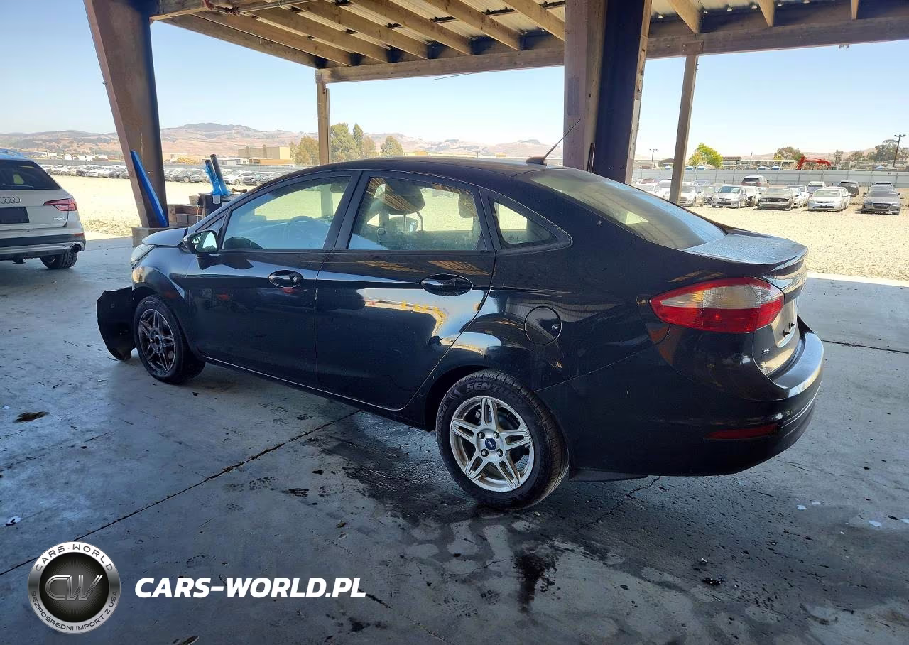 2018 Ford Fiesta Se VIN:3FADP4BJ5JM114106 - 2