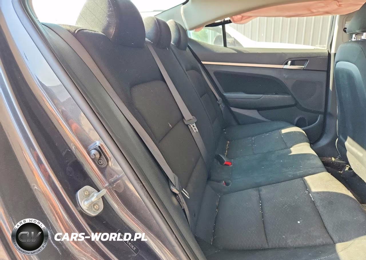 2020 Hyundai Elantra Sel VIN:5NPD84LF9LH620628 - 10