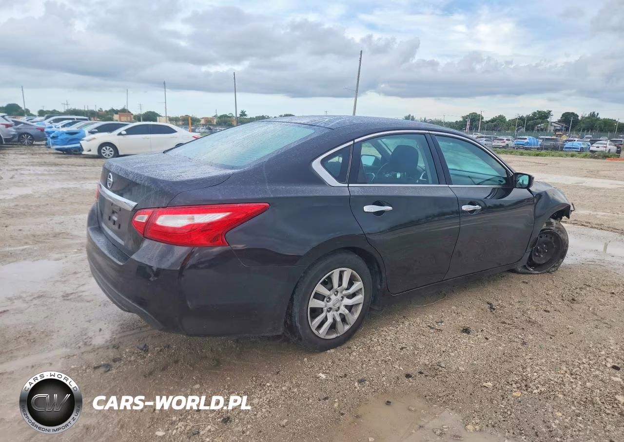 2016 Nissan Altima 2.5 VIN:1N4AL3AP7GC271449 - 3