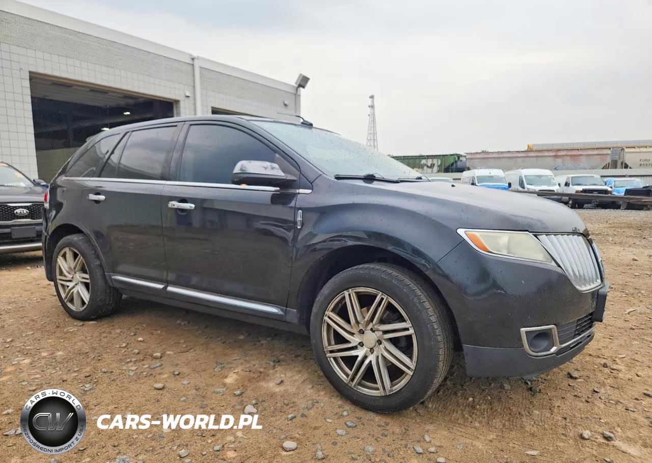 2011 Lincoln Mkx VIN:2LMDJ8JK7BBJ24958 - 4