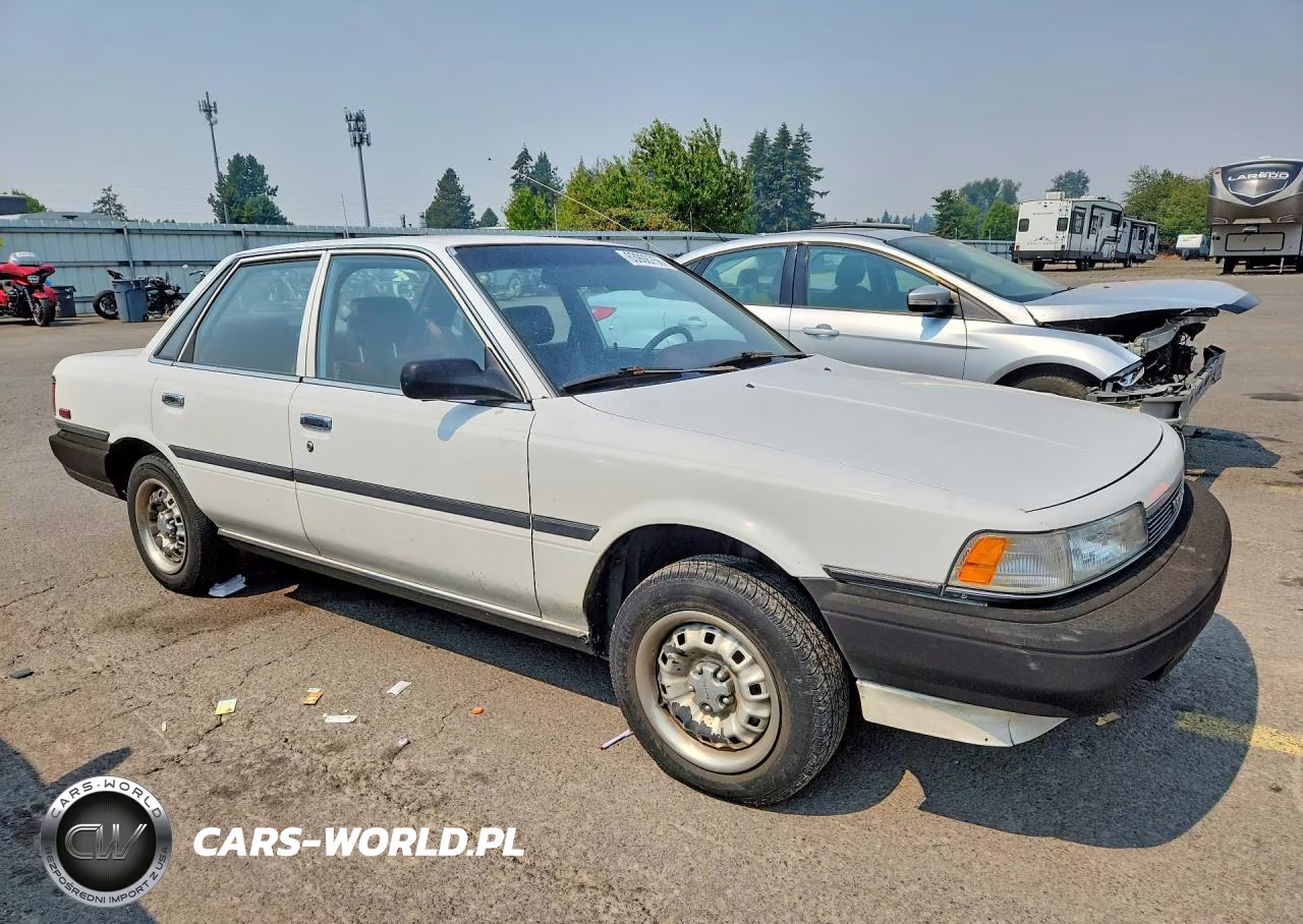 1989 Toyota Camry Base VIN:JT2SV24E5K3377946 - 4