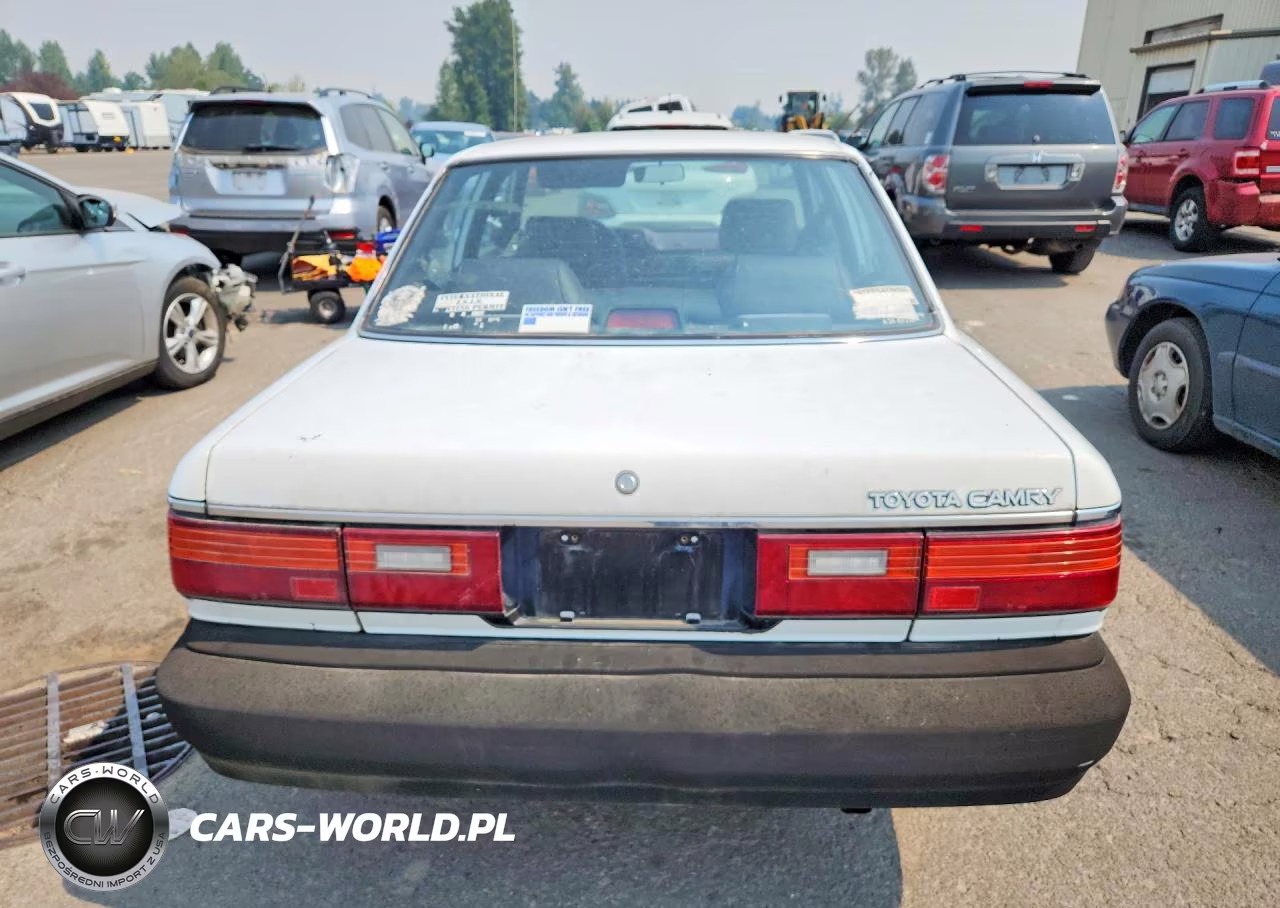 1989 Toyota Camry Base VIN:JT2SV24E5K3377946 - 6