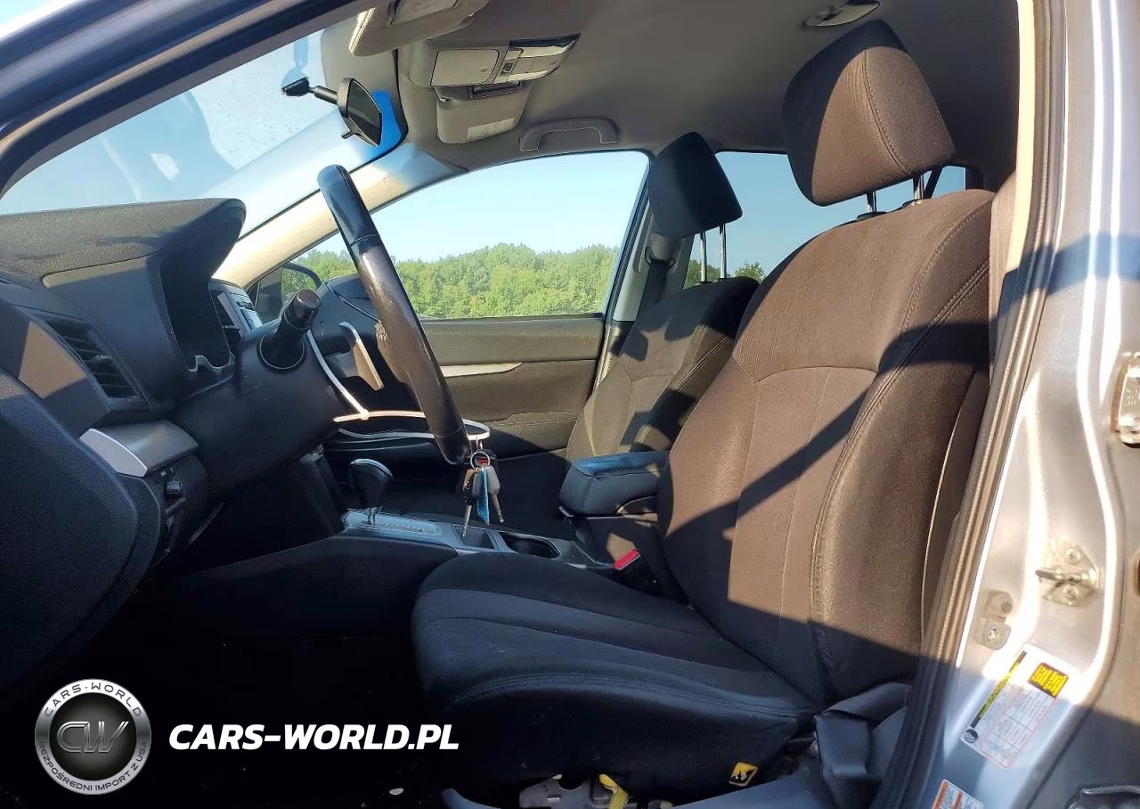 2013 Subaru Outback 2.5I Premium VIN:4S4BRBBC4D3200168 - 7