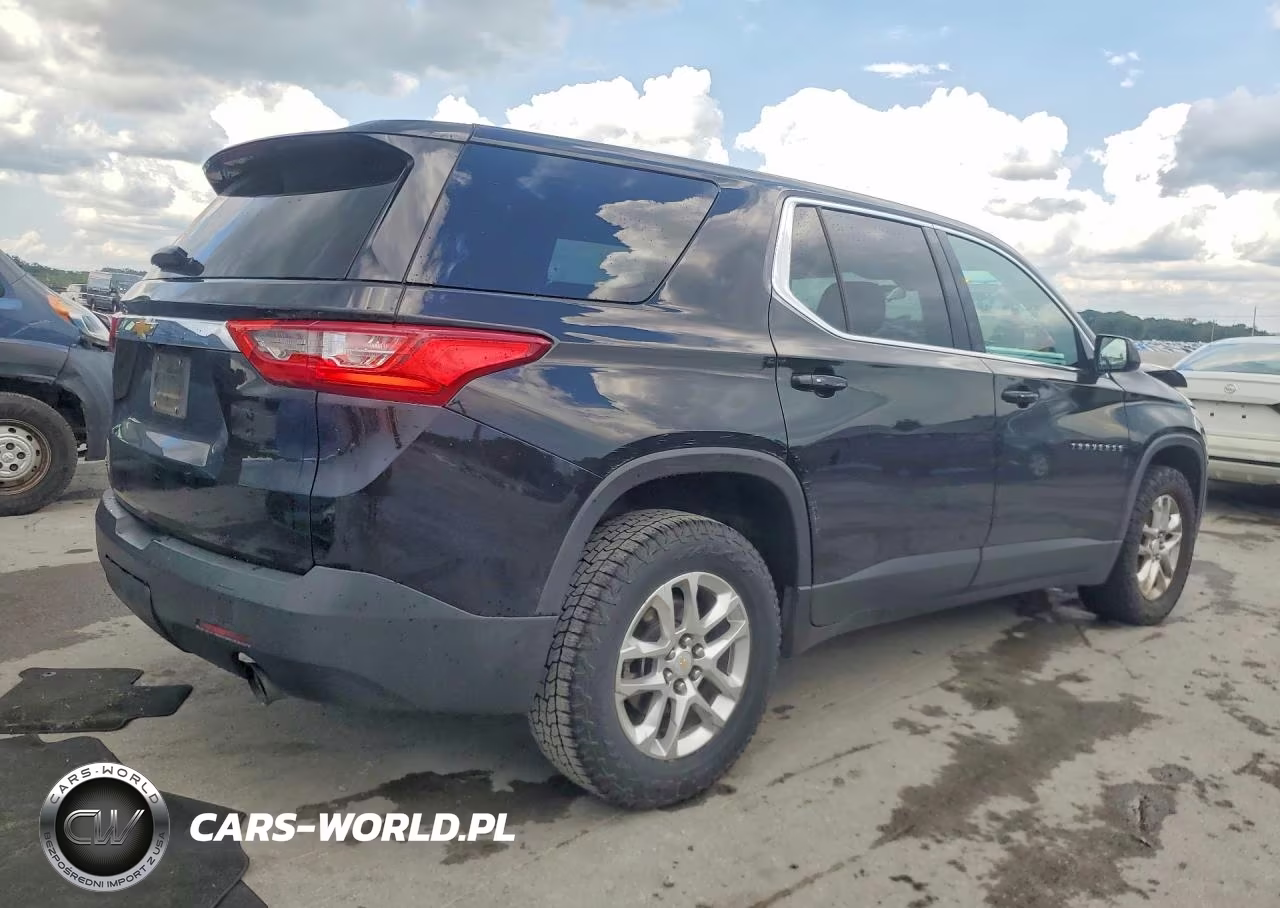 2020 Chevrolet Traverse Ls VIN:1GNERFKW8LJ243156 - 3