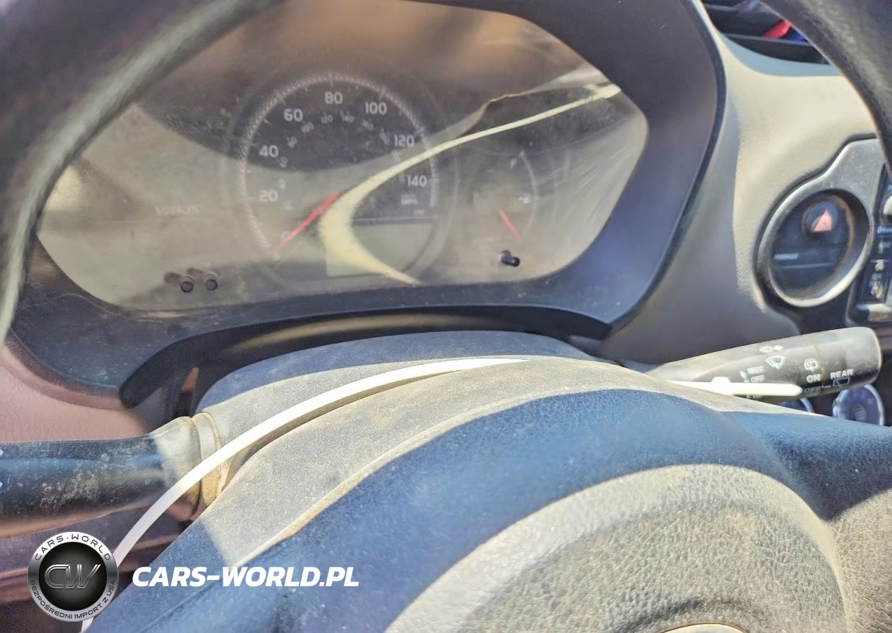 2015 Toyota Yaris 5-Door L VIN:VNKKTUD3XFA043265 - 9