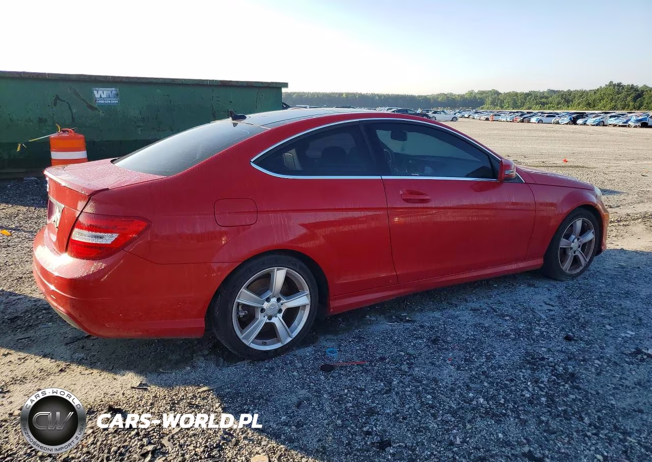 2015 Mercedes-Benz C 250 VIN:WDDGJ4HB1FG354317 - 3