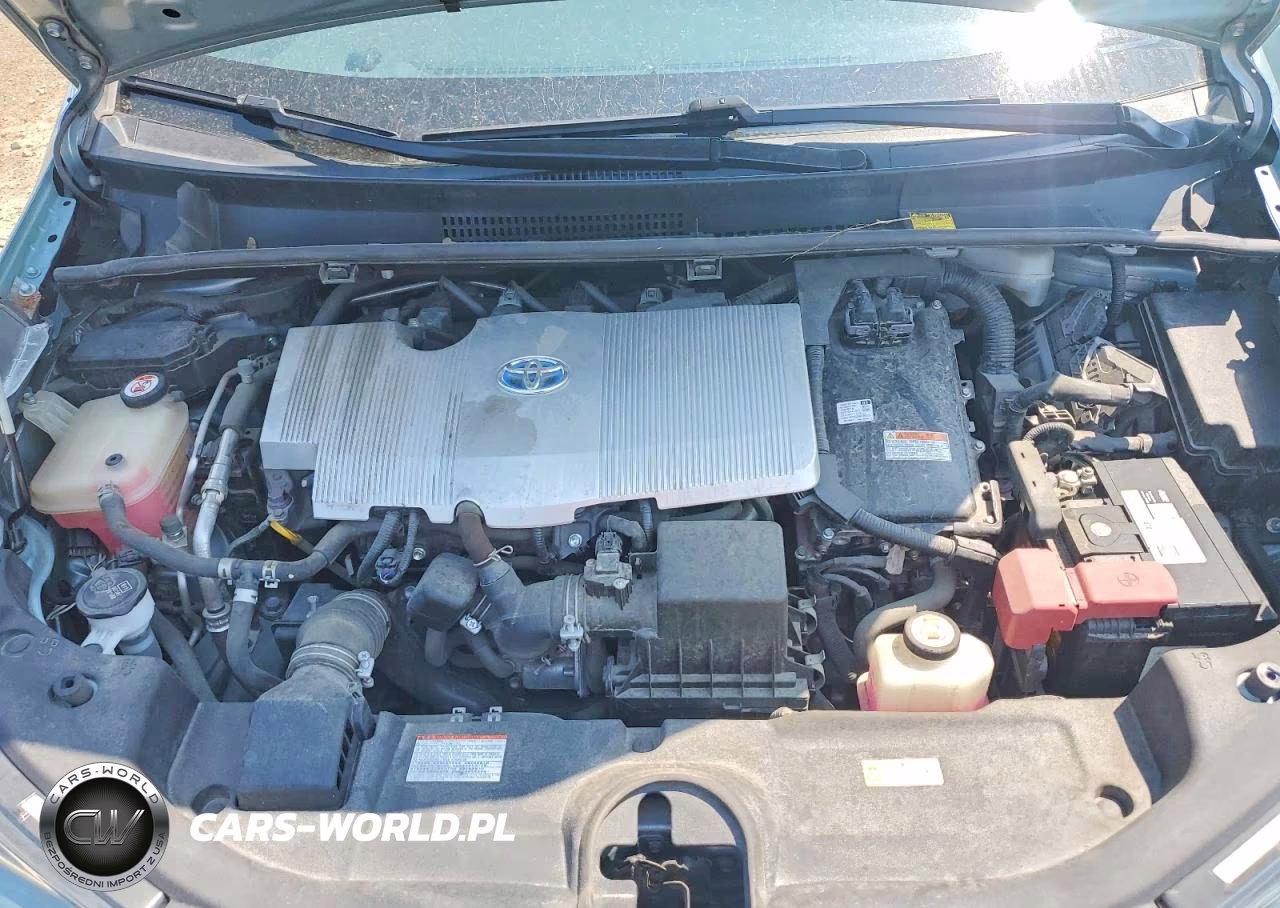 2018 Toyota Prius Two VIN:JTDKBRFU4J3591337 - 11