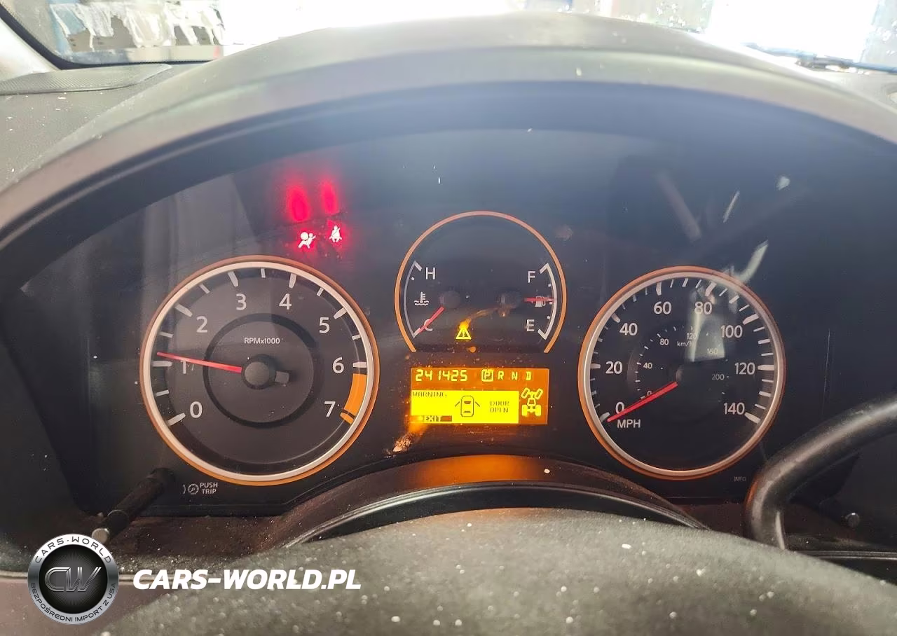 2015 Nissan Titan S VIN:1N6AA0EJ2FN502259 - 9