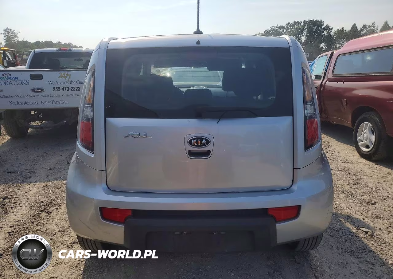 2011 Kia Soul Base VIN:KNDJT2A17B7288754 - 6