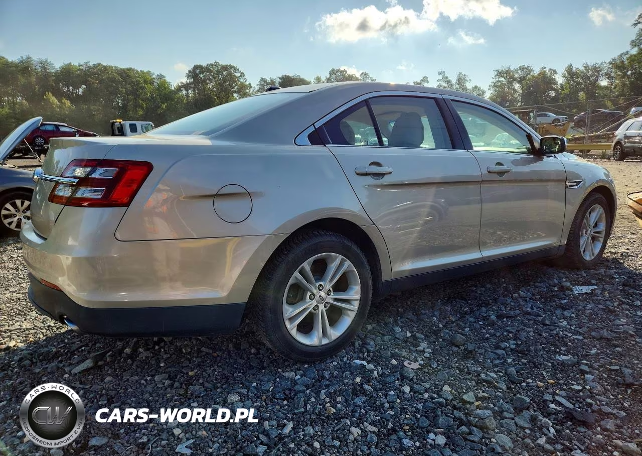 2017 Ford Taurus Se VIN:1FAHP2D87HG138766 - 3