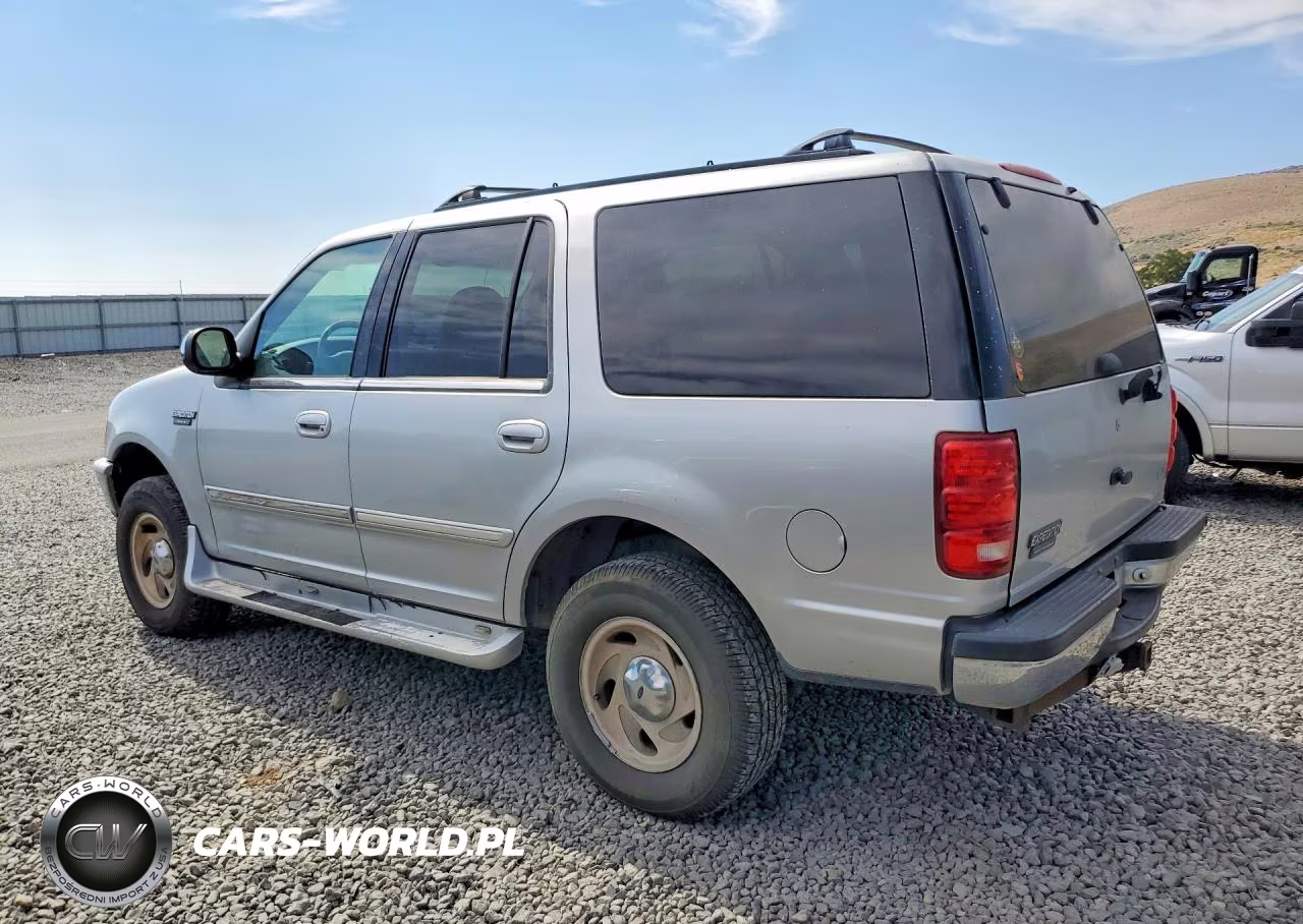 1999 Ford Expedition VIN:1FMPU18L8WLC03468 - 2