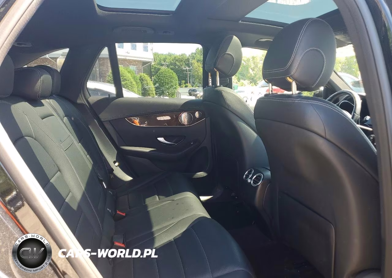 2016 Mercedes-Benz Glc 300 4Matic VIN:WDC0G4KB7GF106688 - 11