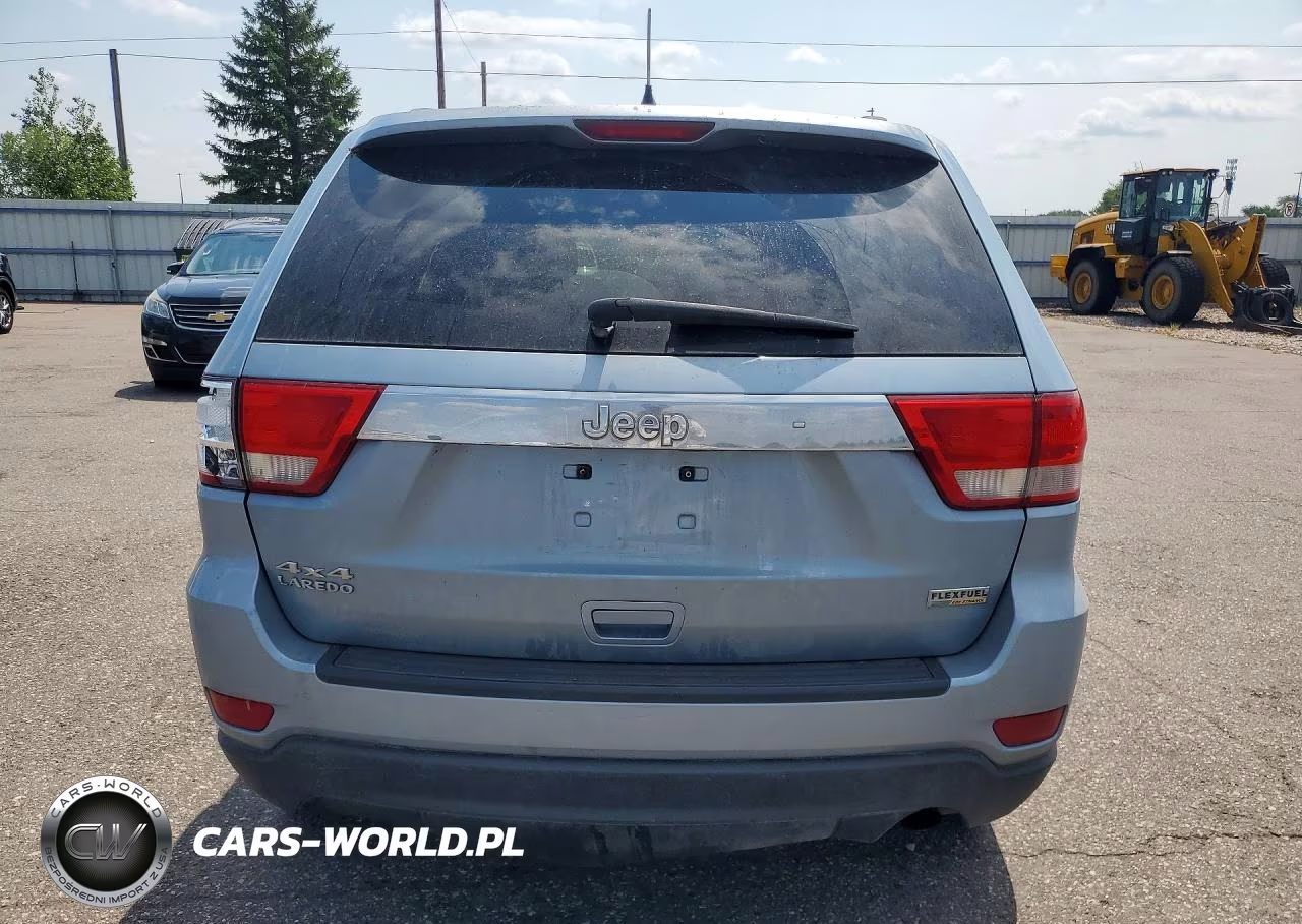 2012 Jeep Grand Cherokee Laredo VIN:1C4RJFAG8CC252388 - 6
