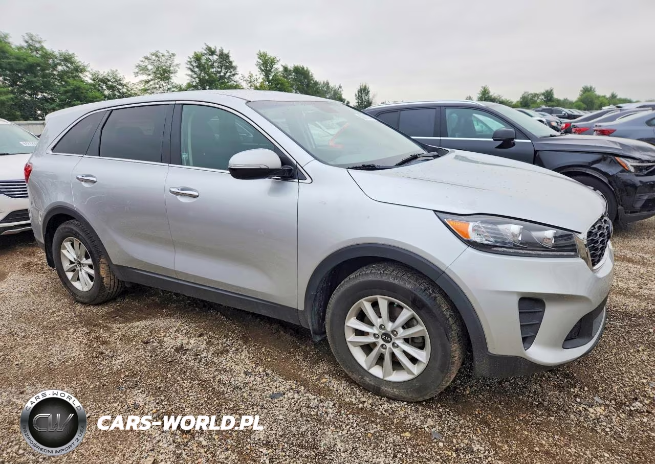 2019 Kia Sorento L VIN:5XYPG4A35KG452291 - 4