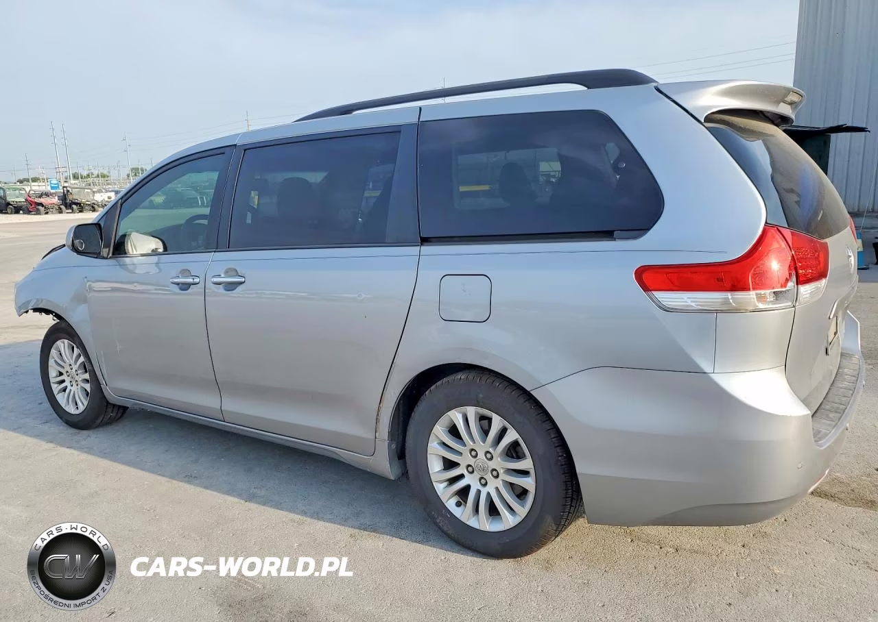 2012 Toyota Sienna Xle 8-Passenger VIN:5TDYK3DC2CS267757 - 2