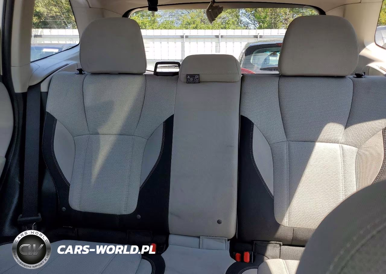 2020 Subaru Forester VIN:JF2SKADC8LH593689 - 10