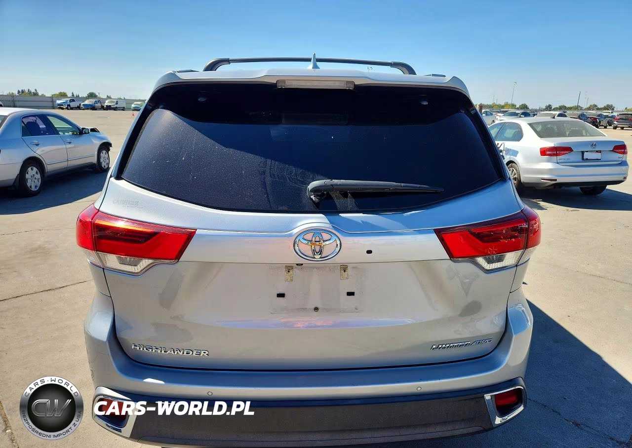 2018 Toyota Highlander Limited Platinum VIN:5TDDZRFH3JS828972 - 6
