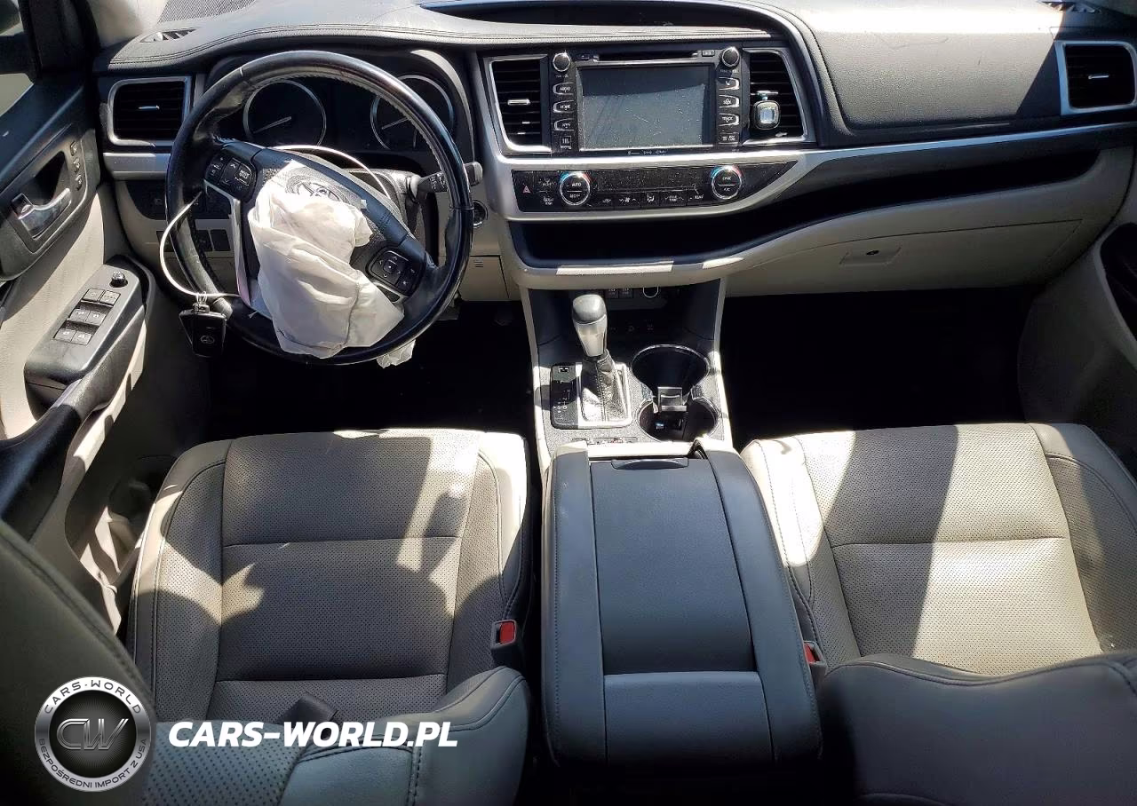 2018 Toyota Highlander Limited Platinum VIN:5TDDZRFH3JS828972 - 8
