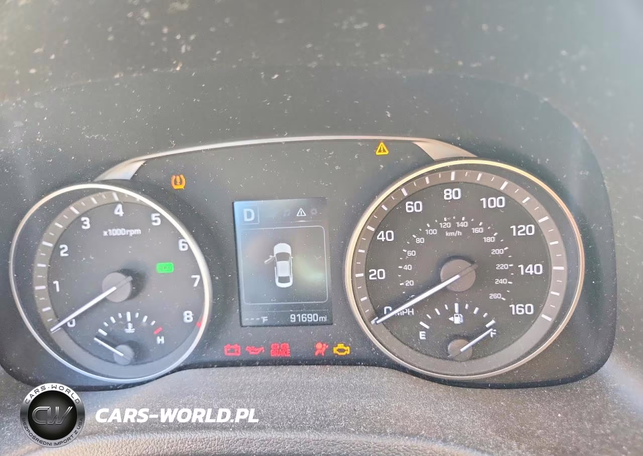 2018 Hyundai Elantra Sel VIN:5NPD84LF5JH347846 - 9