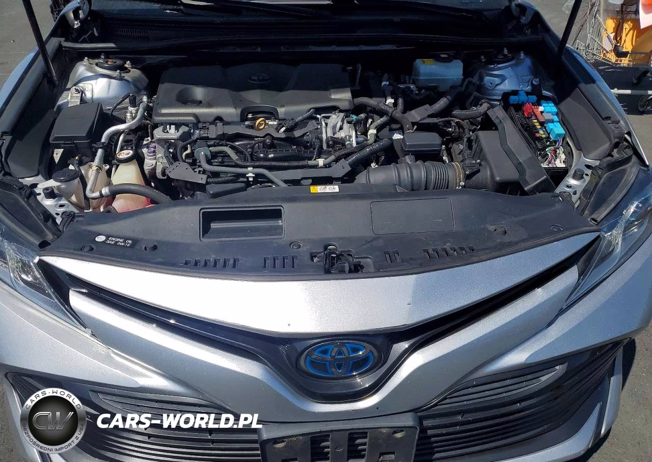 2018 Toyota Camry Le VIN:4T1B31HK0JU504114 - 11