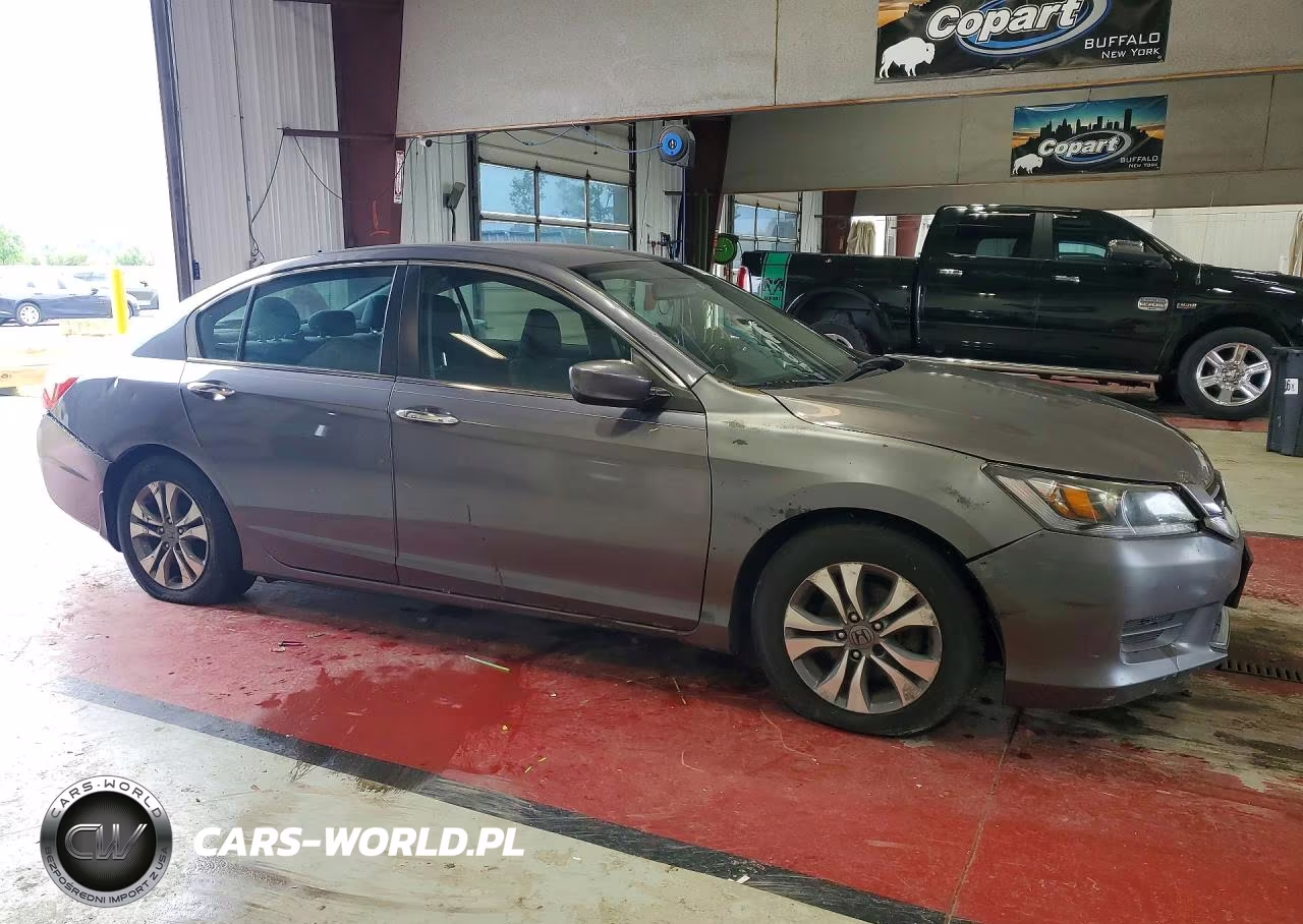 2015 Honda Accord Lx VIN:1HGCR2F37FA276051 - 4
