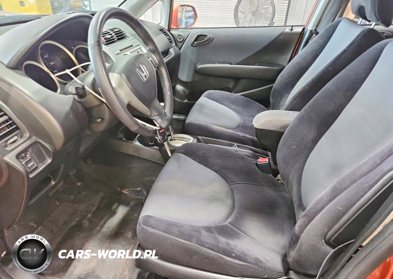 2008 Honda Fit Sport VIN:JHMGD38618S033441 - 7